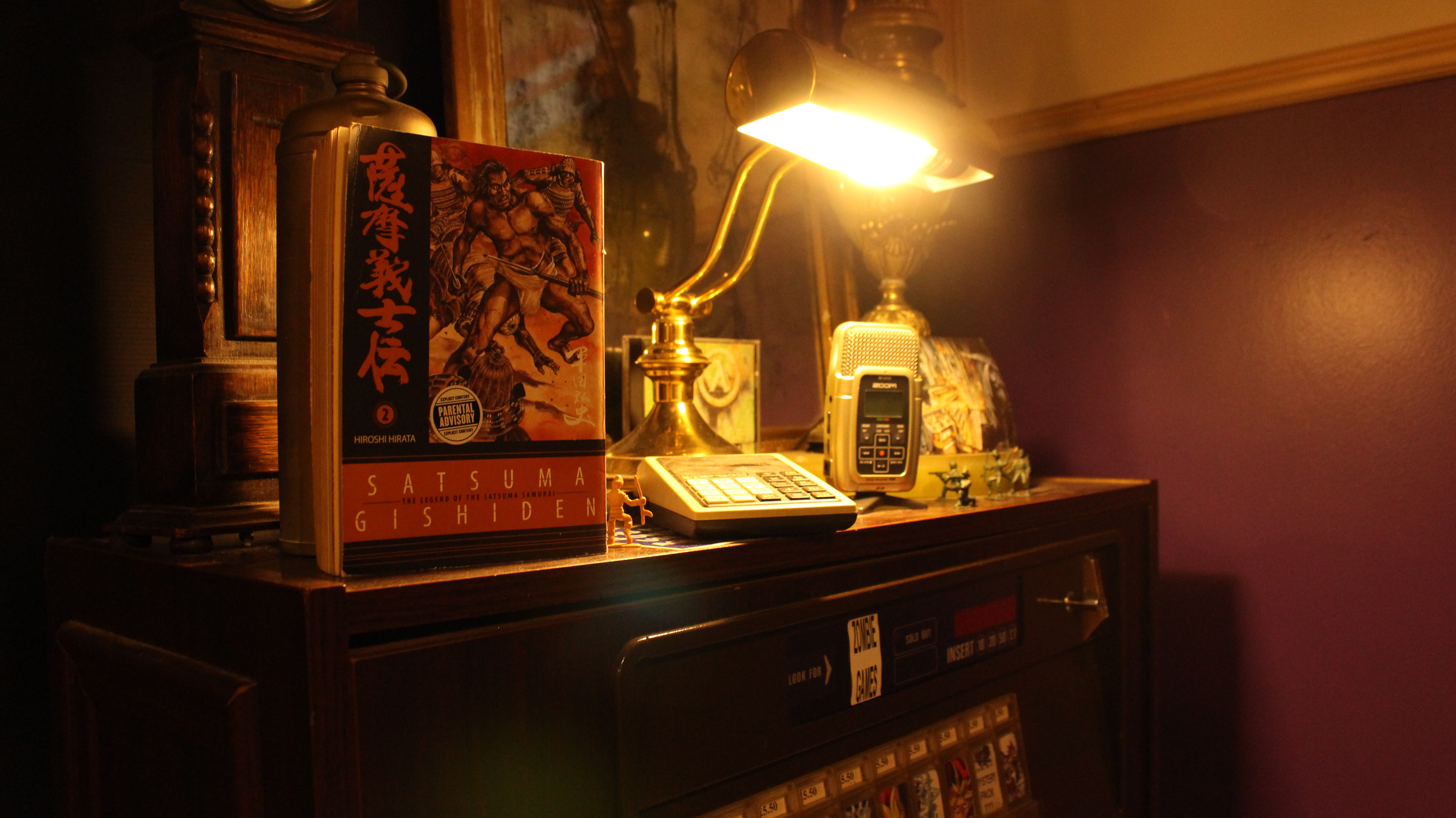 Cozy vintage cafe with warm lighting, perfect for intimate meetings and events.