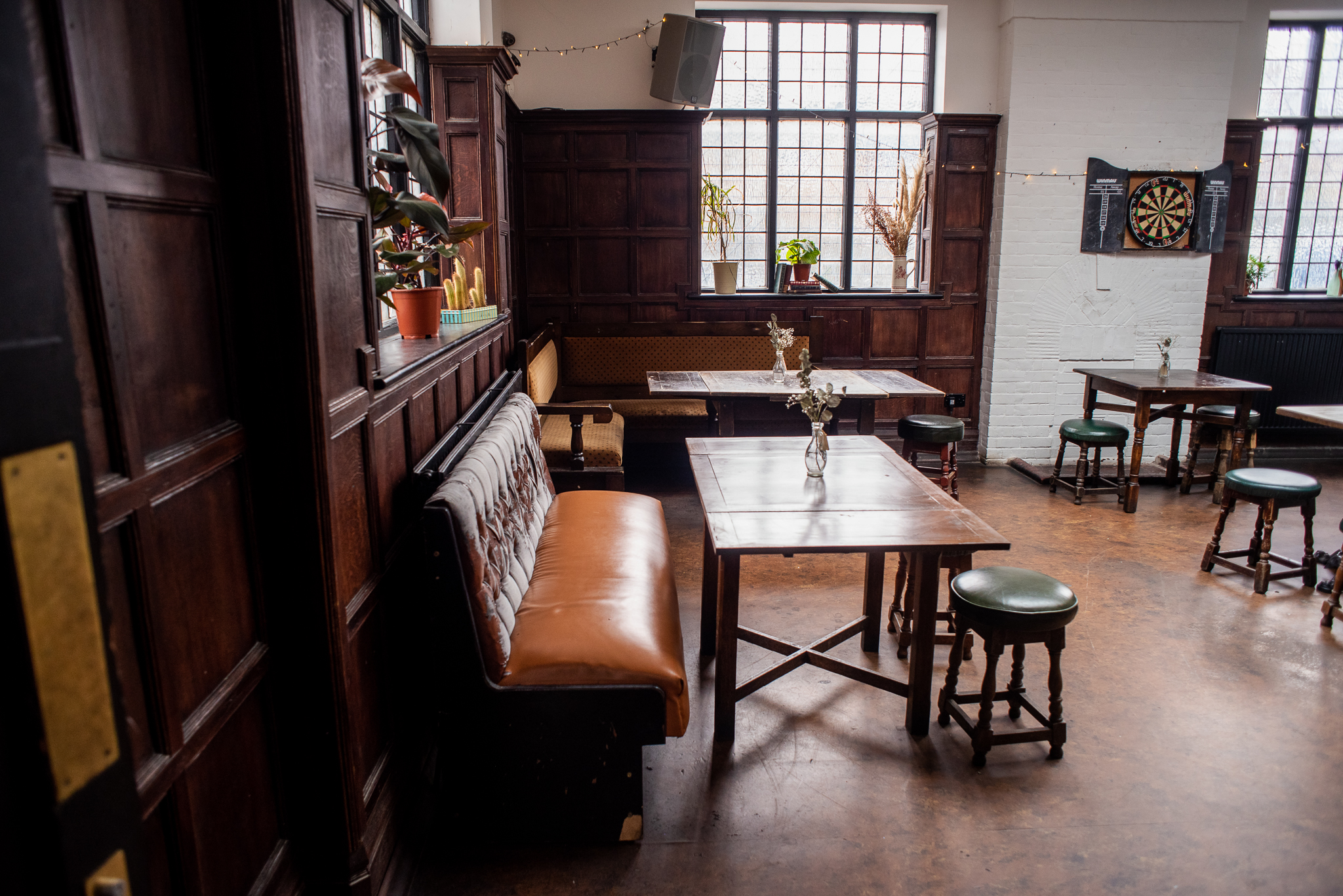 Cozy Games Room in Beehive, perfect for networking events and casual meetings.