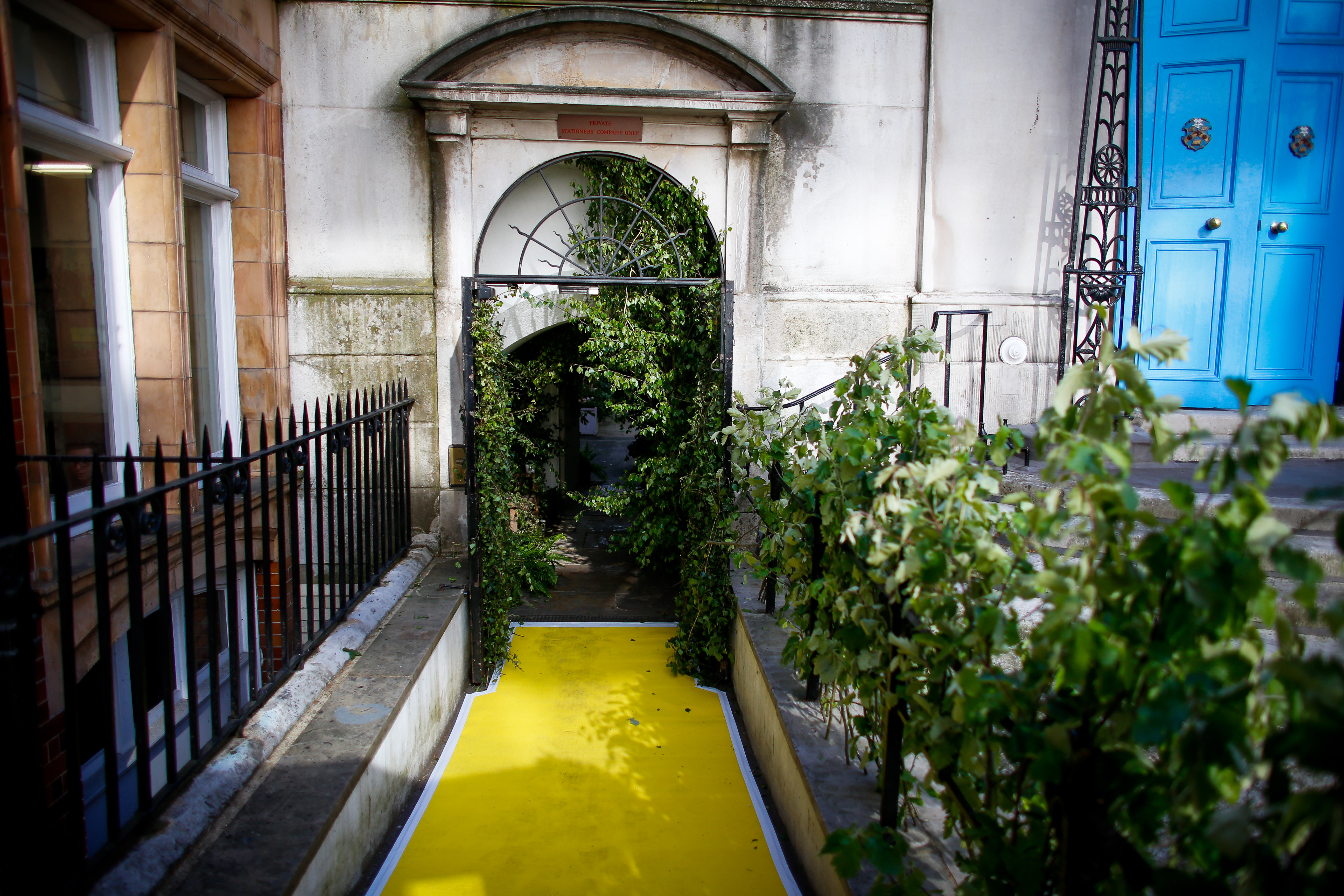 Summer Parties - 2mnndsefdlp.jpg