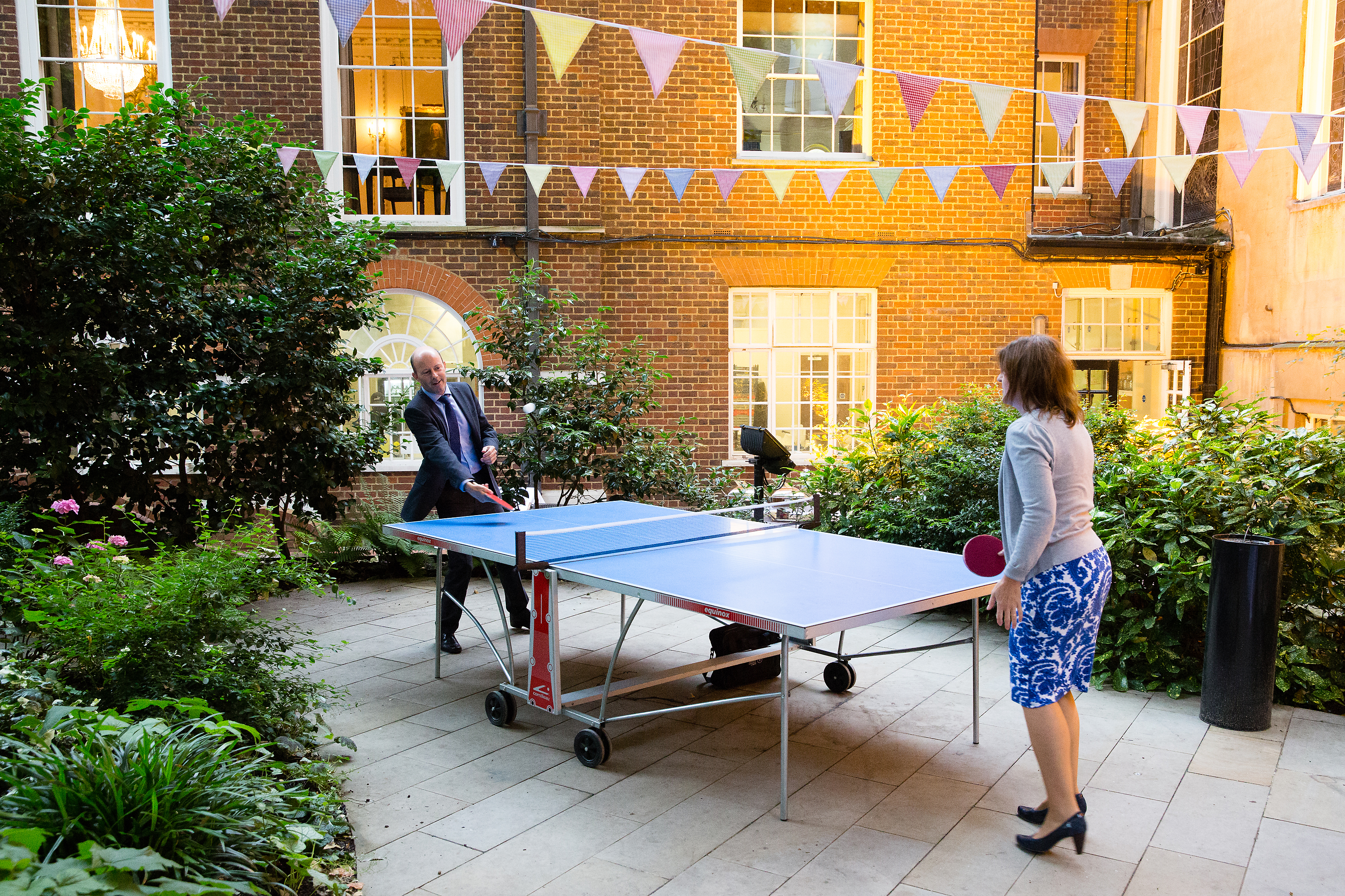 Summer Parties - lvdyl4pf1zp.jpg