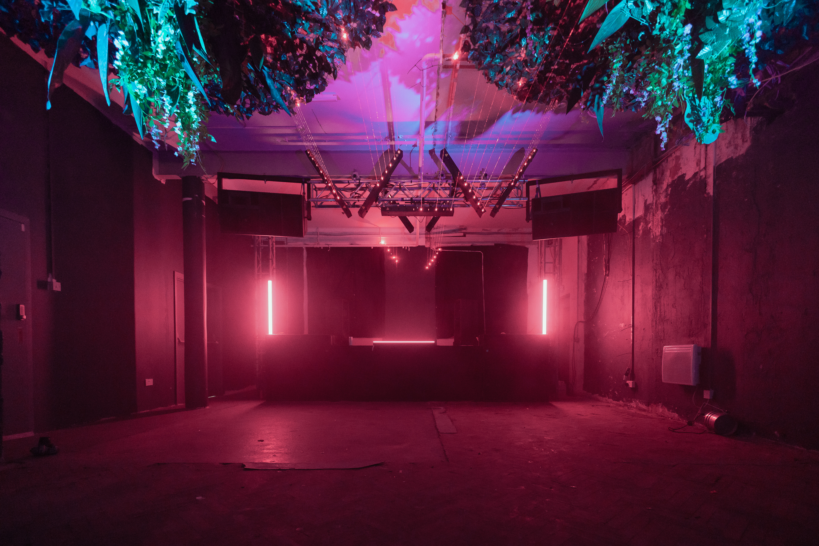 Hot House  - tddyecici34.jpg