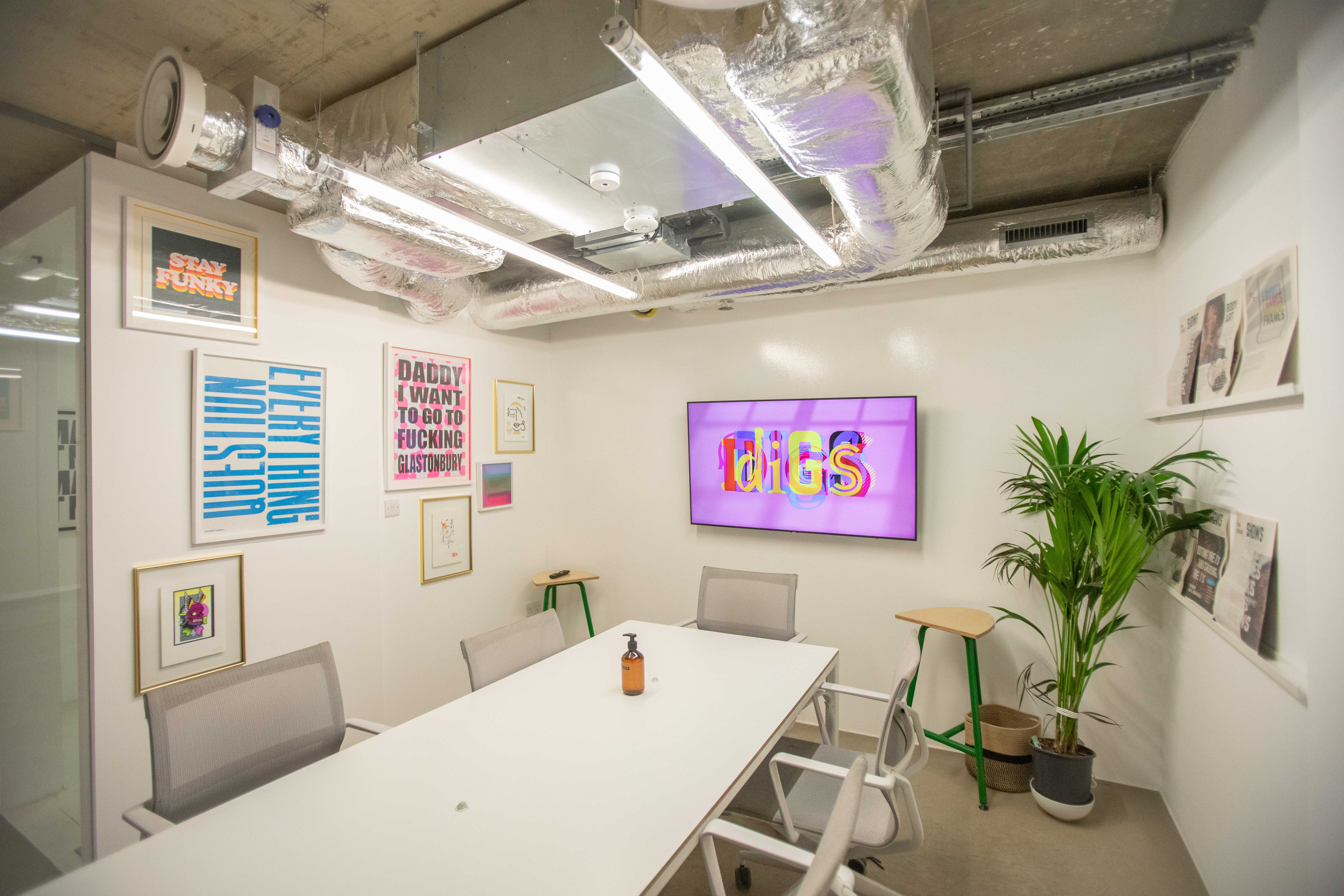 Whole Space - sj1zy1u10rl.jpg