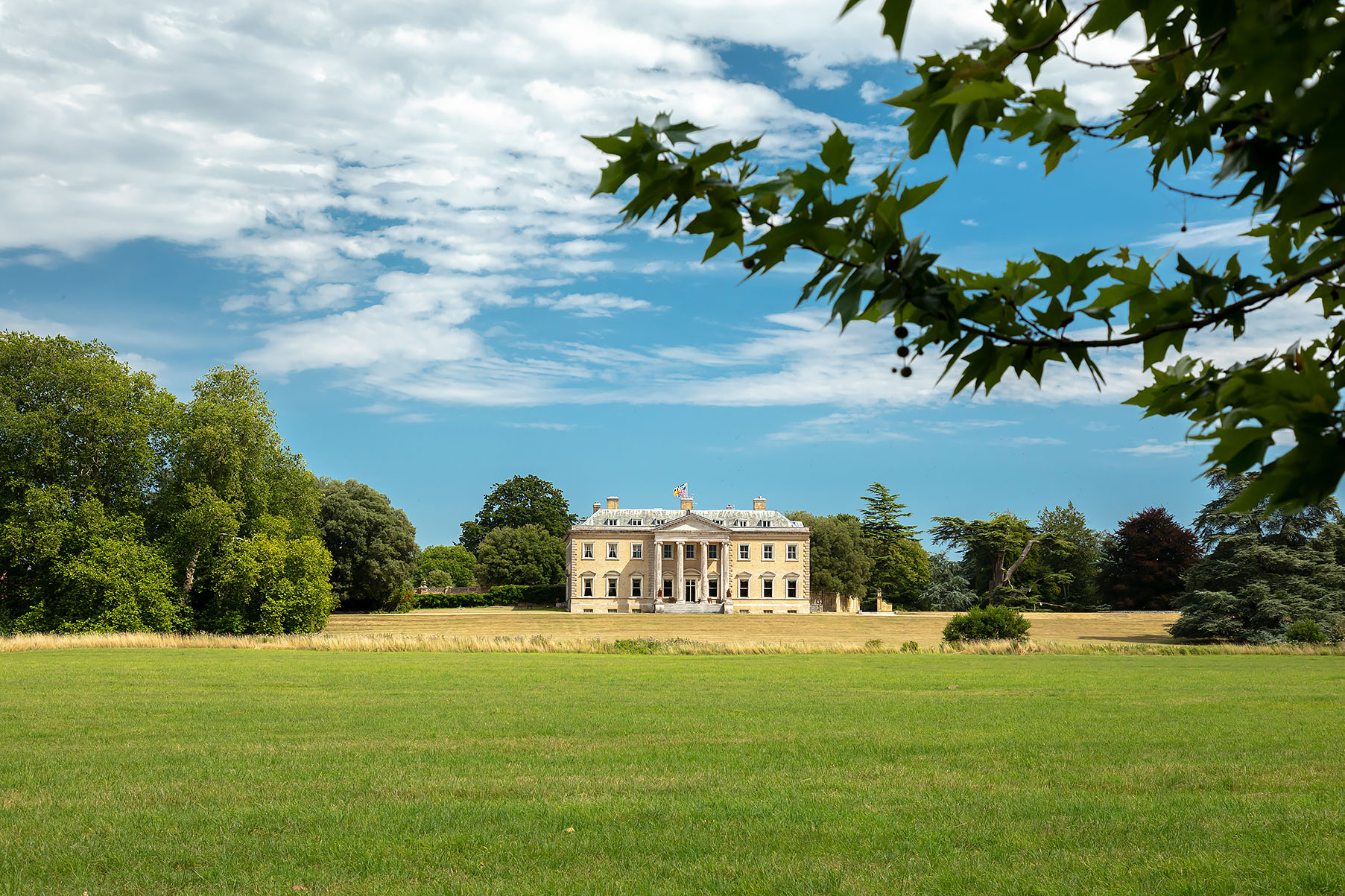 Broadlands Park - 3wmtk4kr5wt.jpg