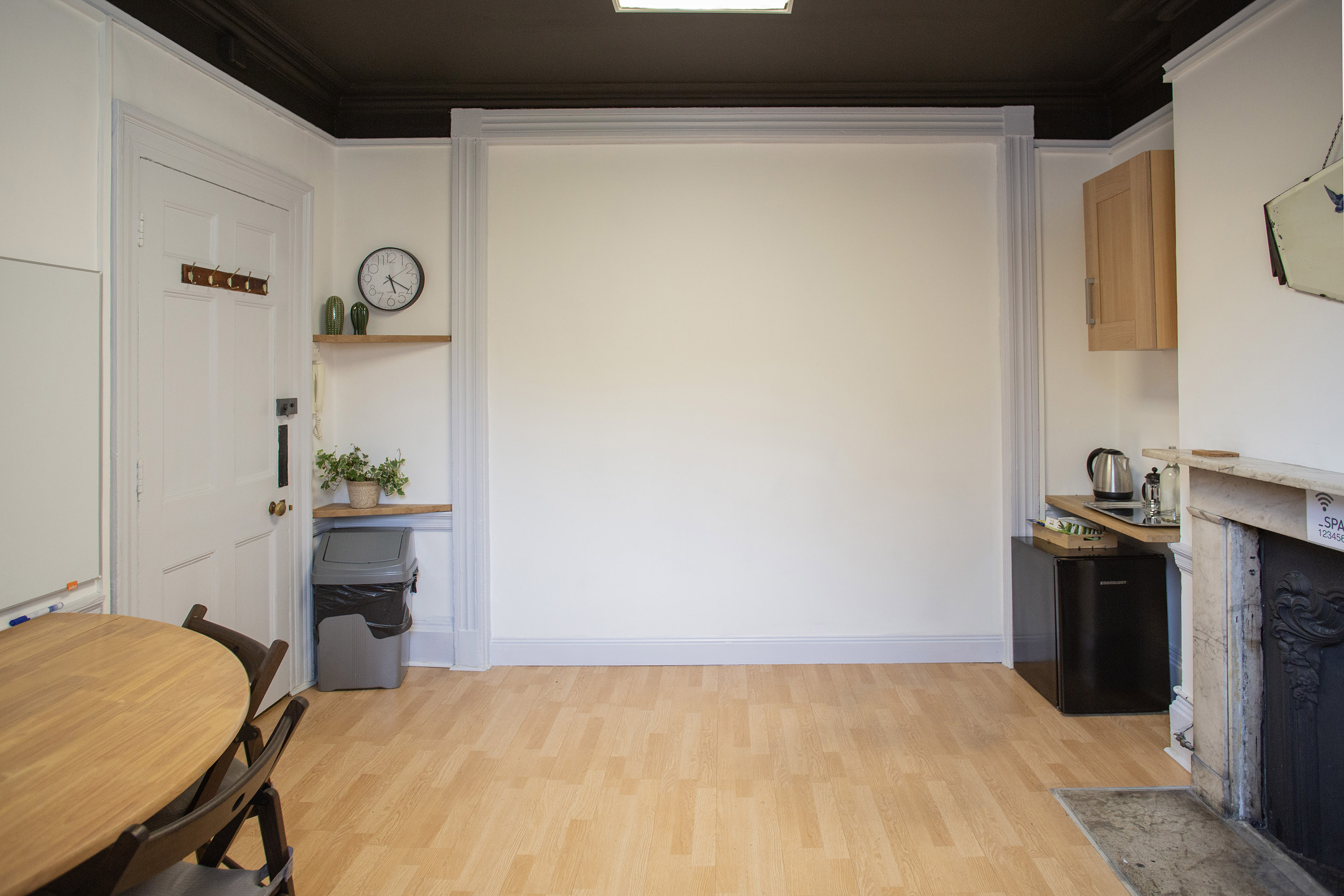 The Study - gm4otf2cd0b.jpg