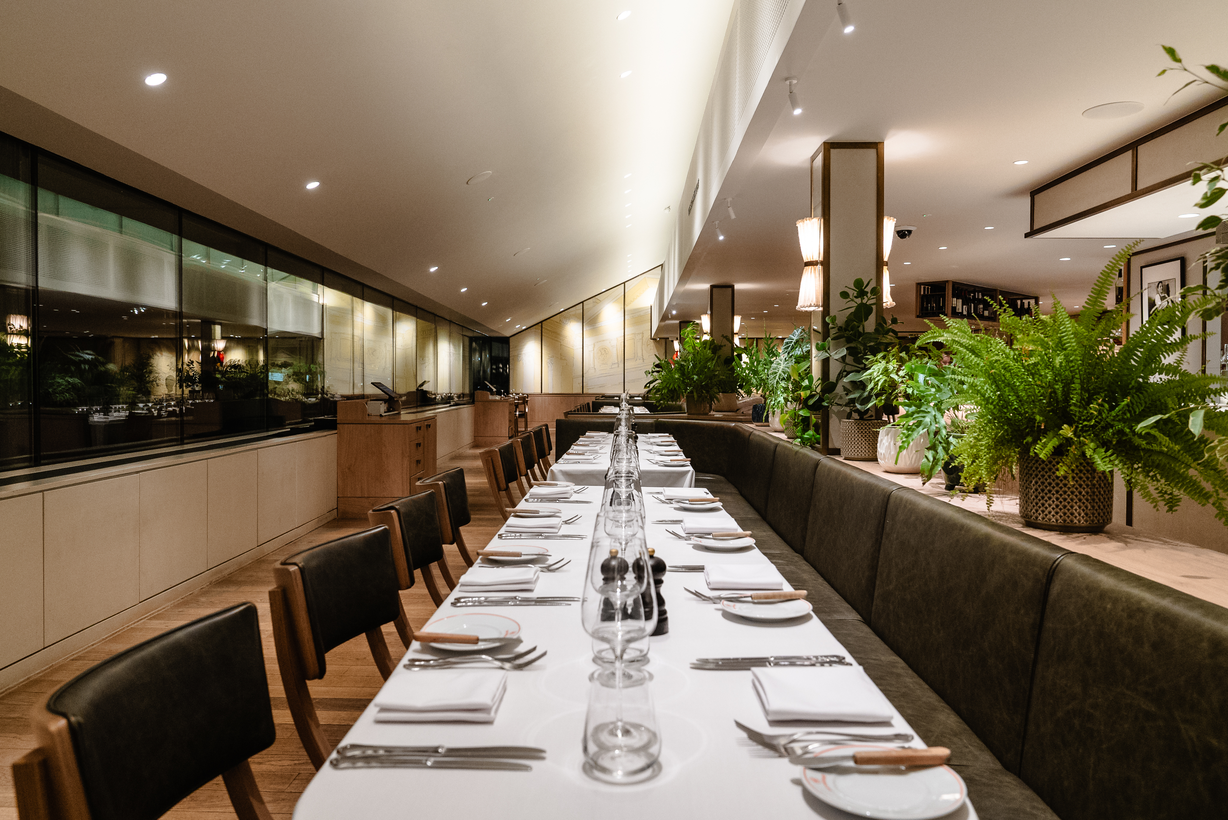 Restaurant Exclusive Hire - wi4umnfxxom.jpg