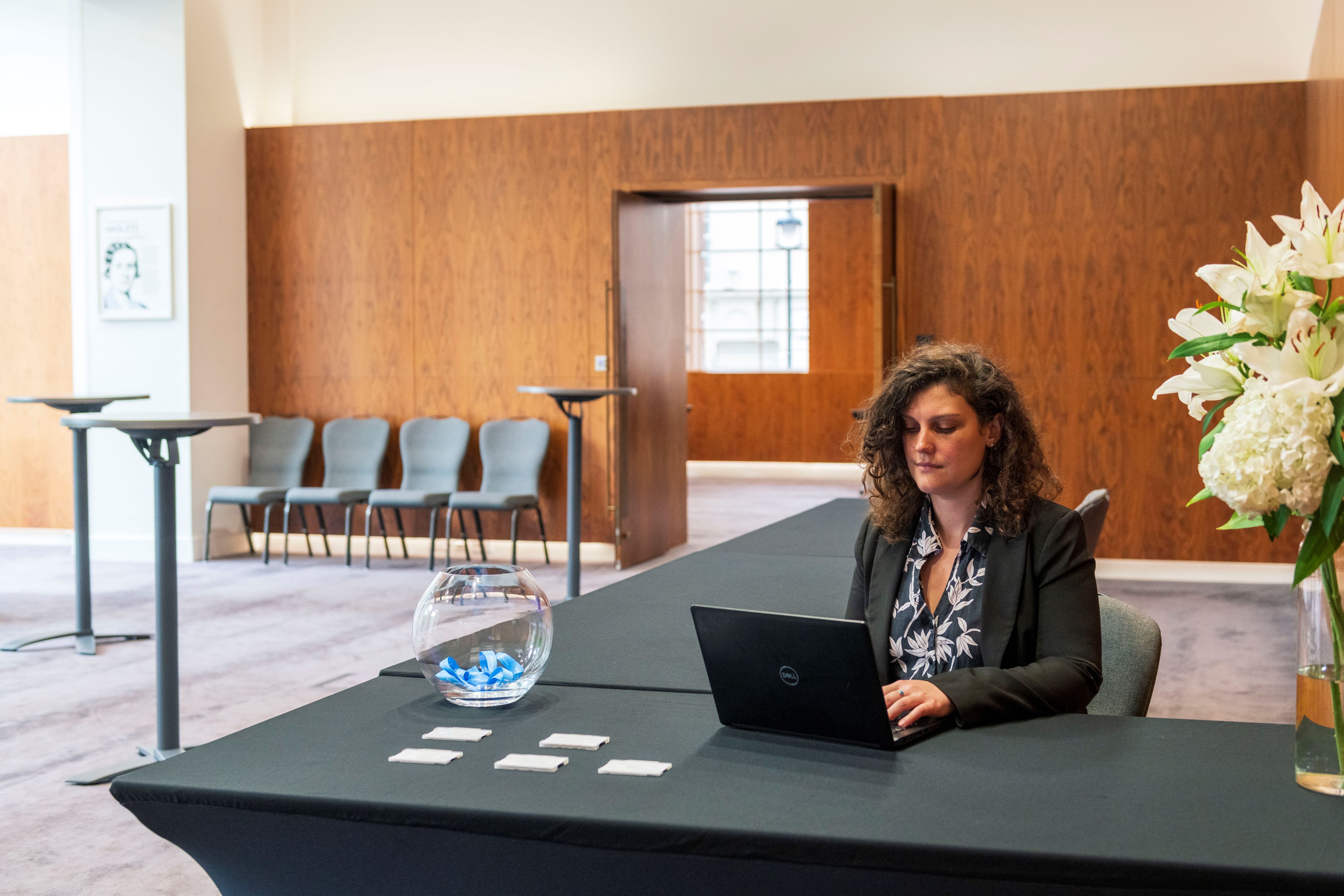 Kelvin Lecture Theatre - 1sj5prf0w54.jpg