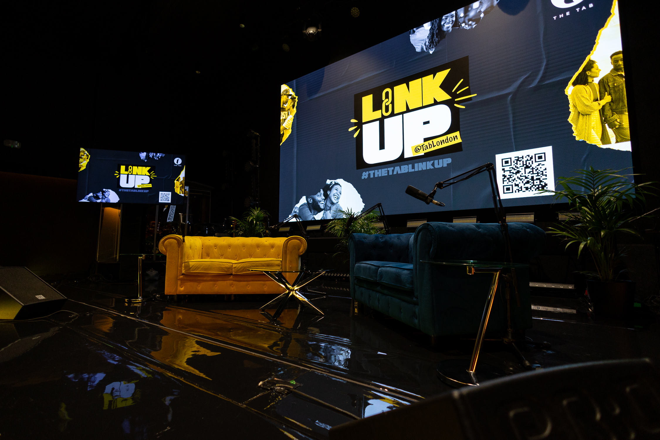 The Tab Centre Auditorium - i3xkomlpd1e.jpg