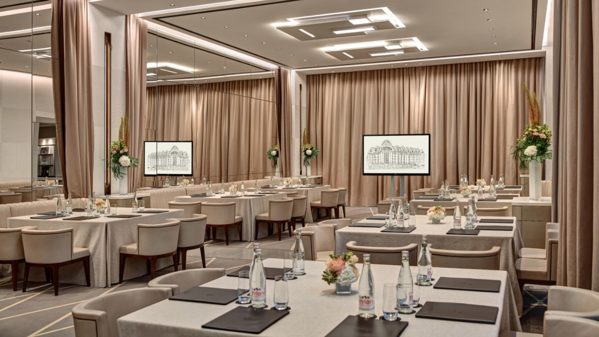 L'Orangerie event space in Paris with elegant decor for corporate meetings and gatherings.