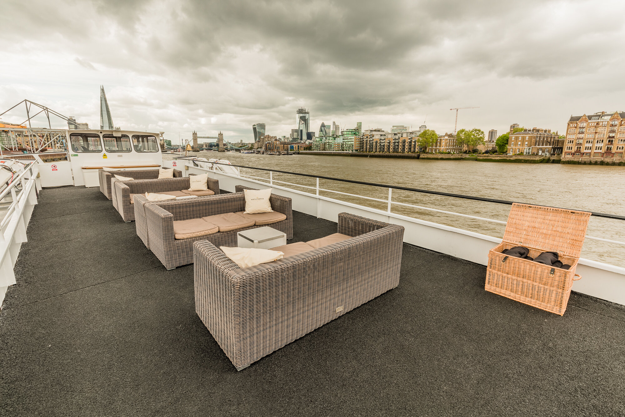 Erasmus - xdhh5nweqwv.jpg