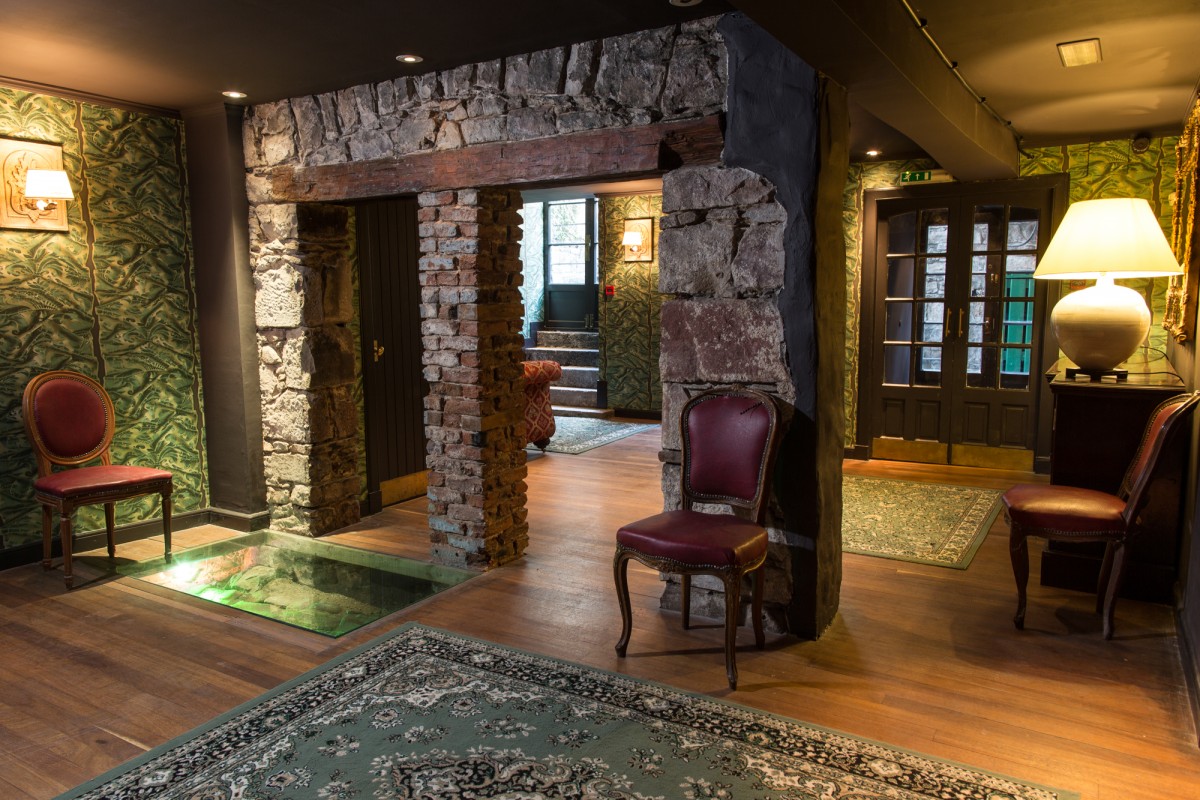 Marlins Wynd | Unusual Edinburgh Wedding Venue | Amazing Space Weddings