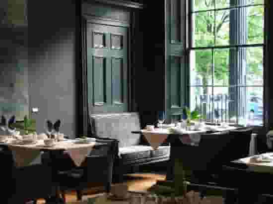 No.11 Hotel & Brasserie