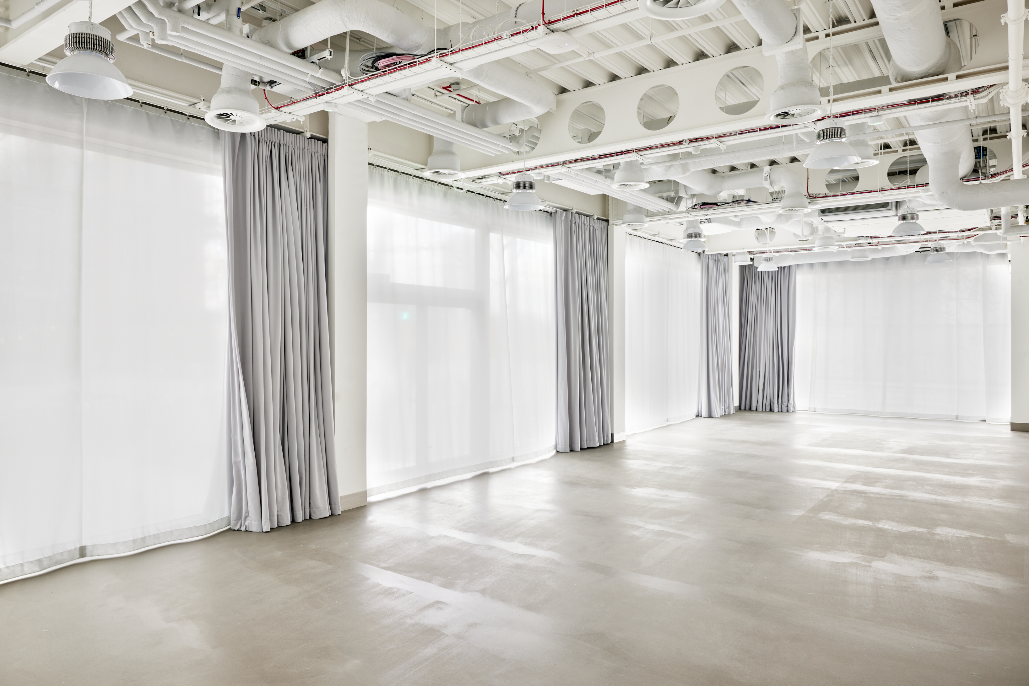 Main Space - pv3g2w4khkc.jpg