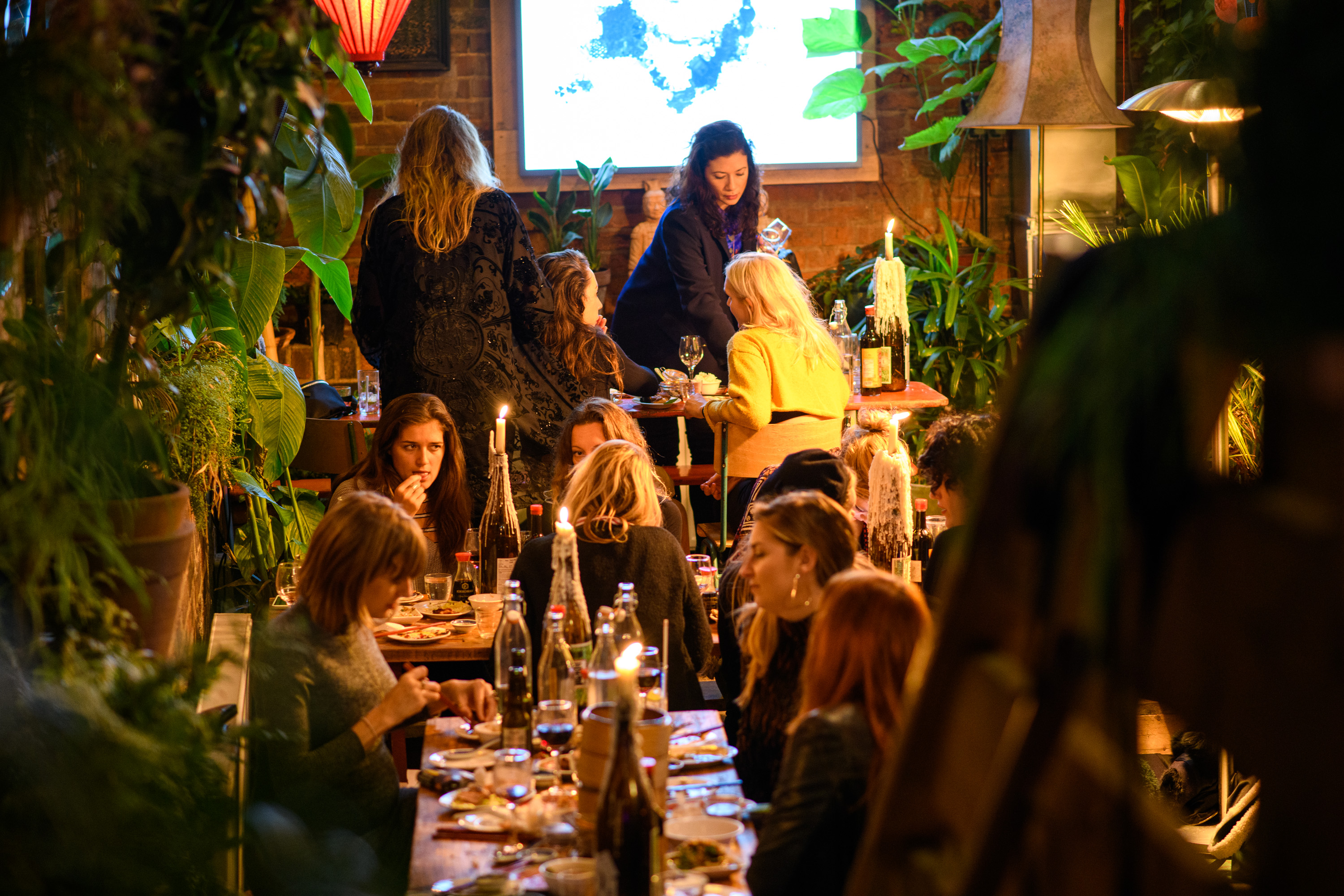 Hanging Garden Room with plants, ideal for networking and team-building events.