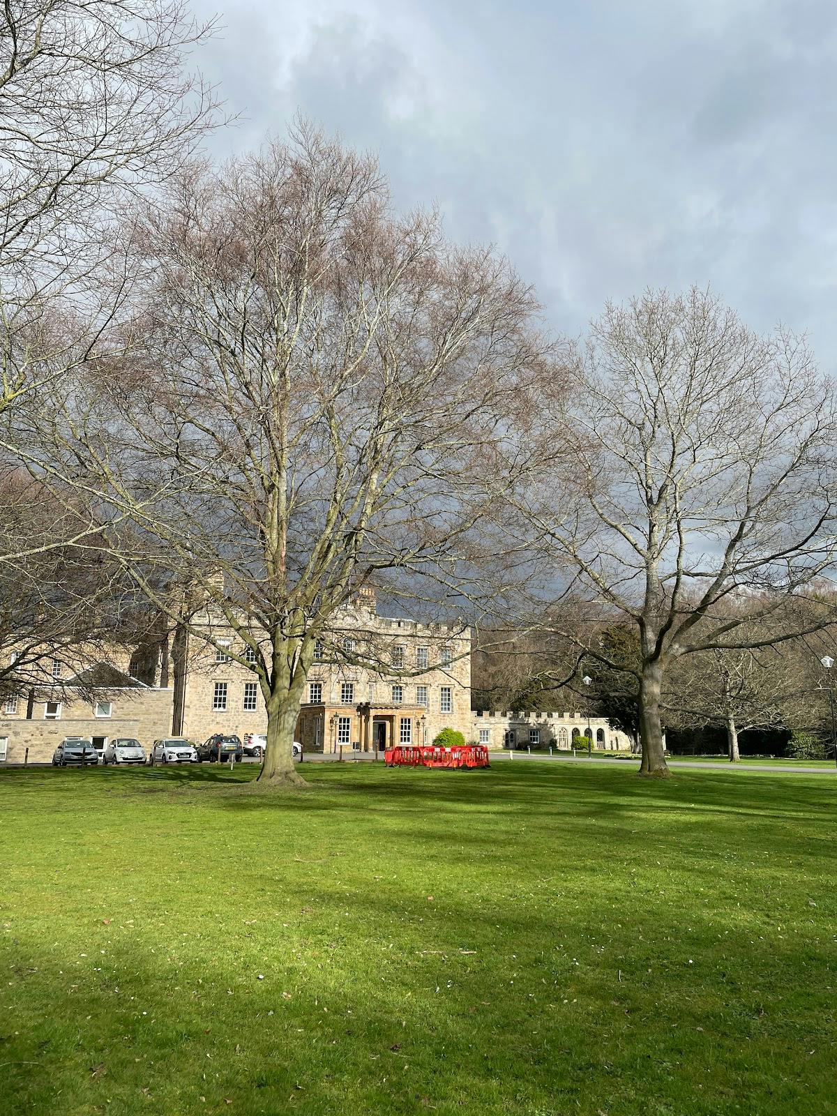 Newbattle Abbey - >Blade Blader-TRON</a>