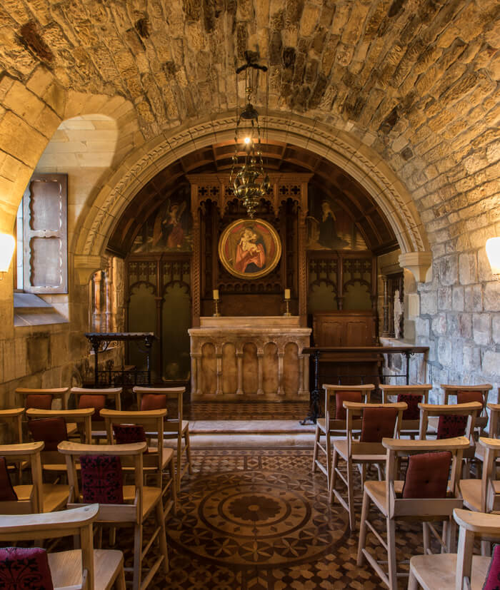 Charming chapel in Newbattle Abbey, ideal for intimate weddings and ceremonies.