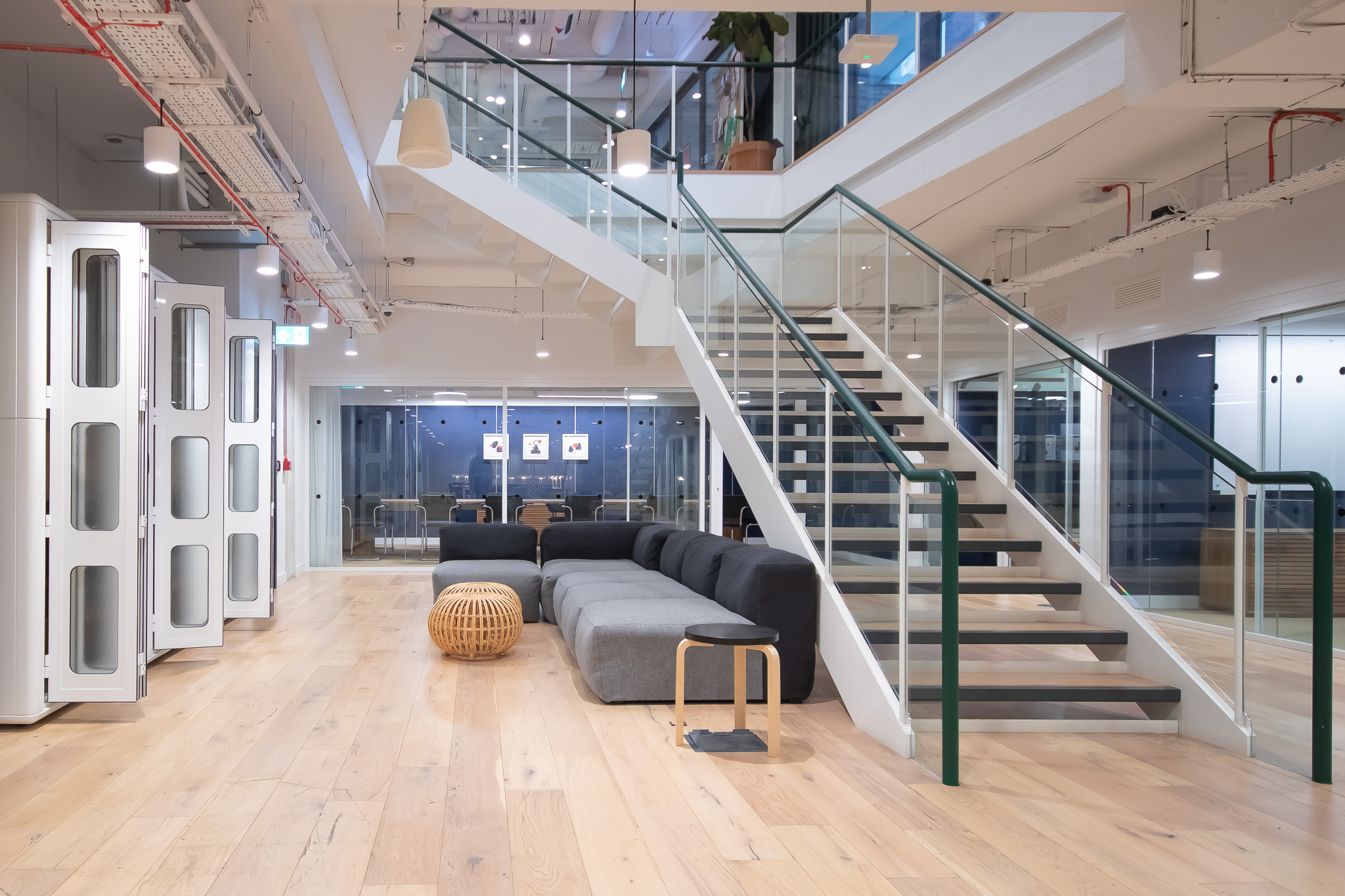 EVENT SPACE - 2xbwtoyldli.jpg