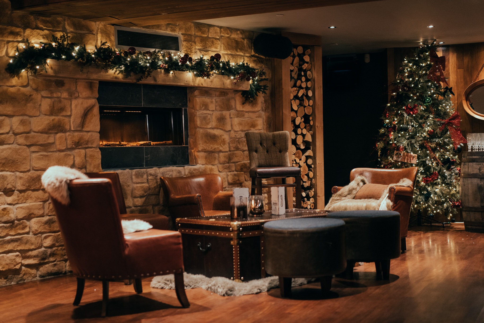 Cozy meeting space at Bothy in Brewhemia for winter events and gatherings.