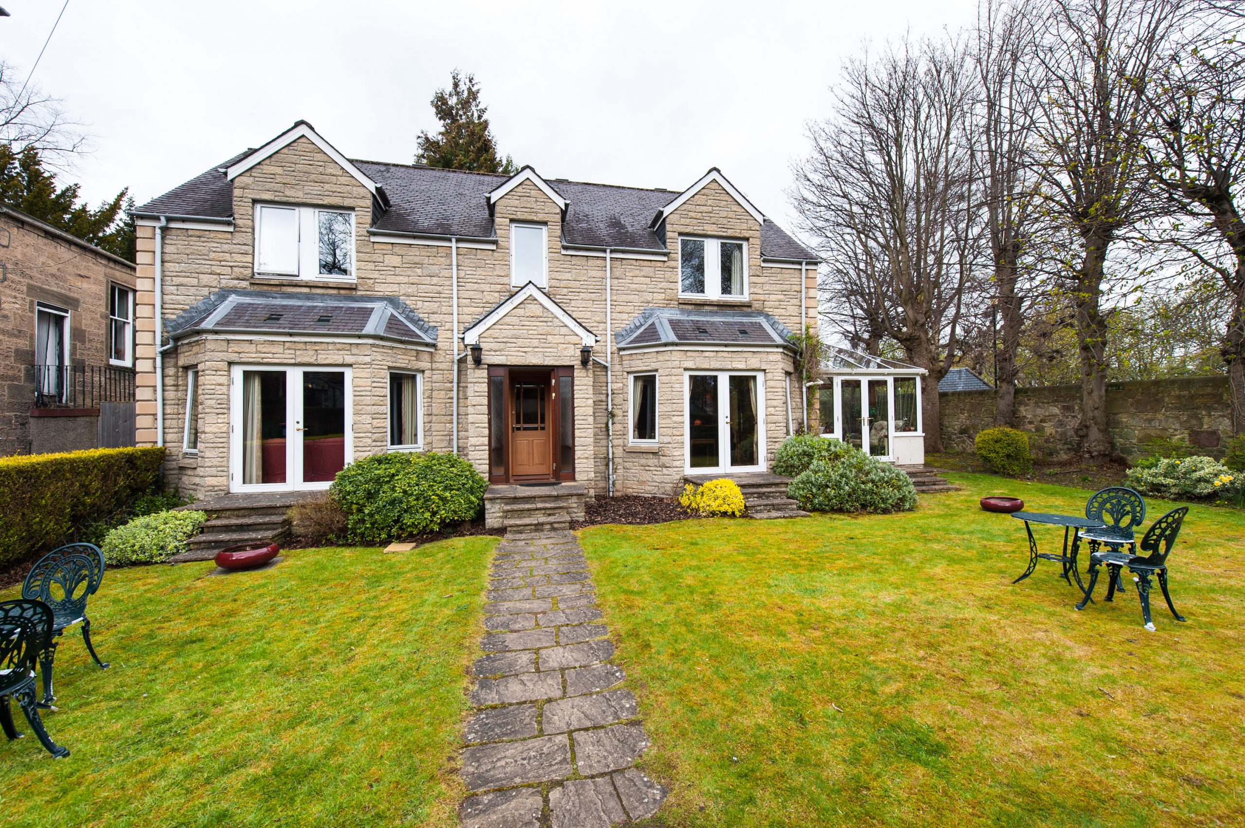 Garden Lodge at Kildonan Hotel, charming venue for outdoor events and gatherings.