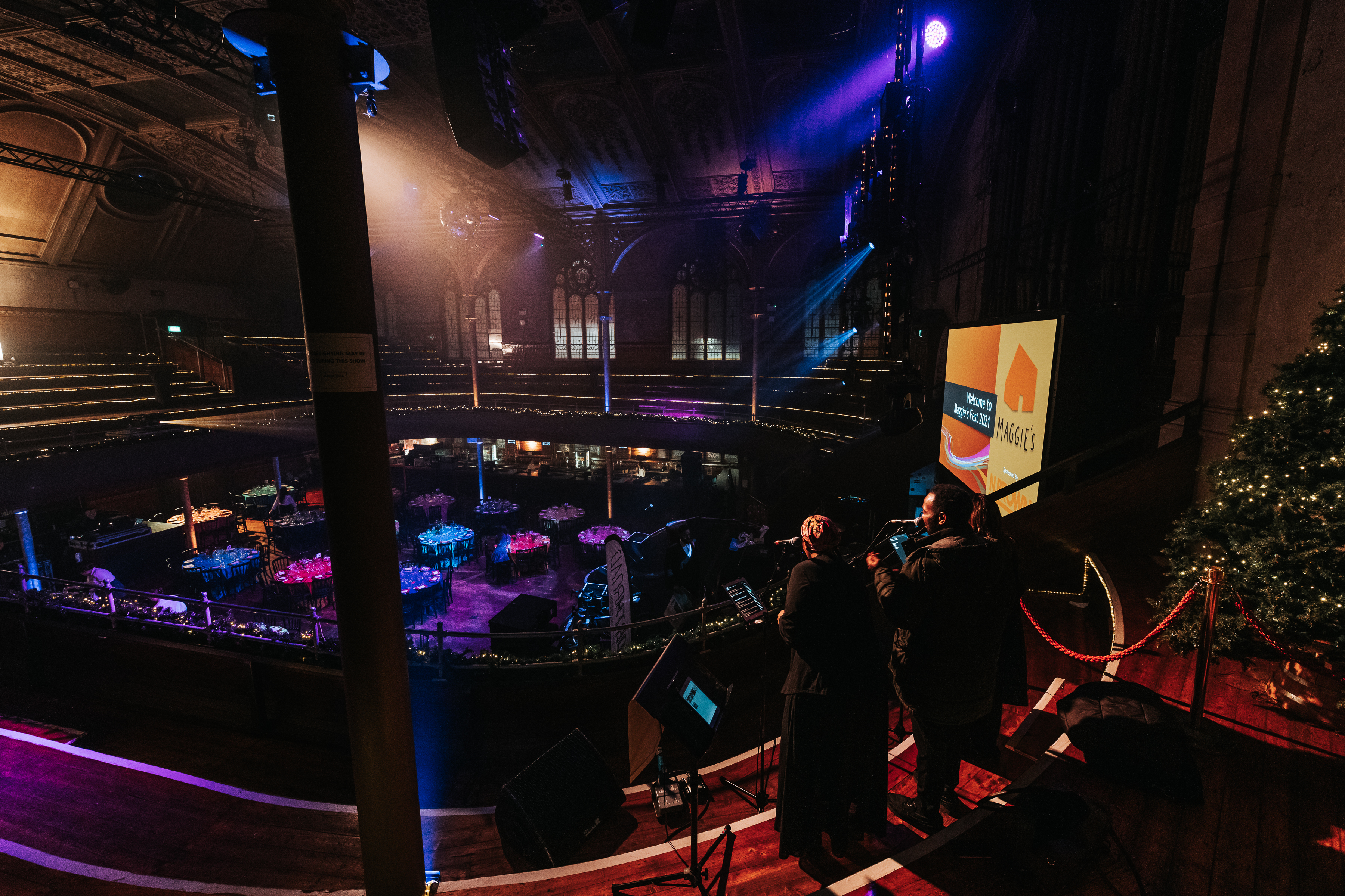 Main Hall and Mezzanine - kigz2wlx224.jpg