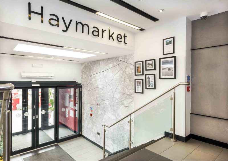 Haymarket Hub Hotel - image 1