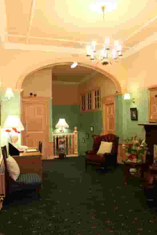 Grosvenor Gardens Hotel