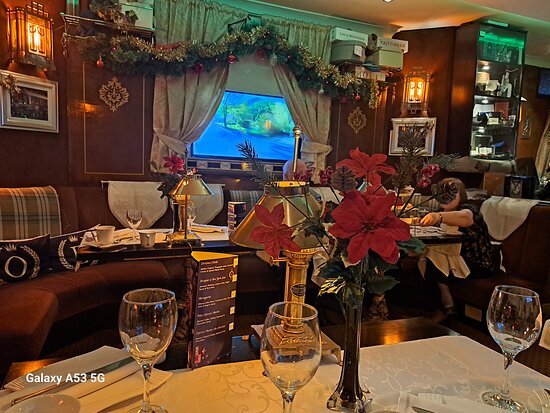 Cozy Queen Charlotte Suite, ideal for corporate events and intimate gatherings.