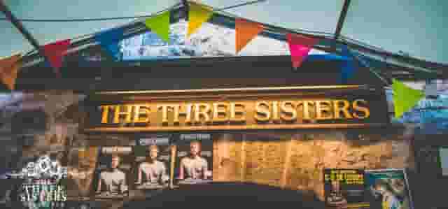 The Three Sisters Bar