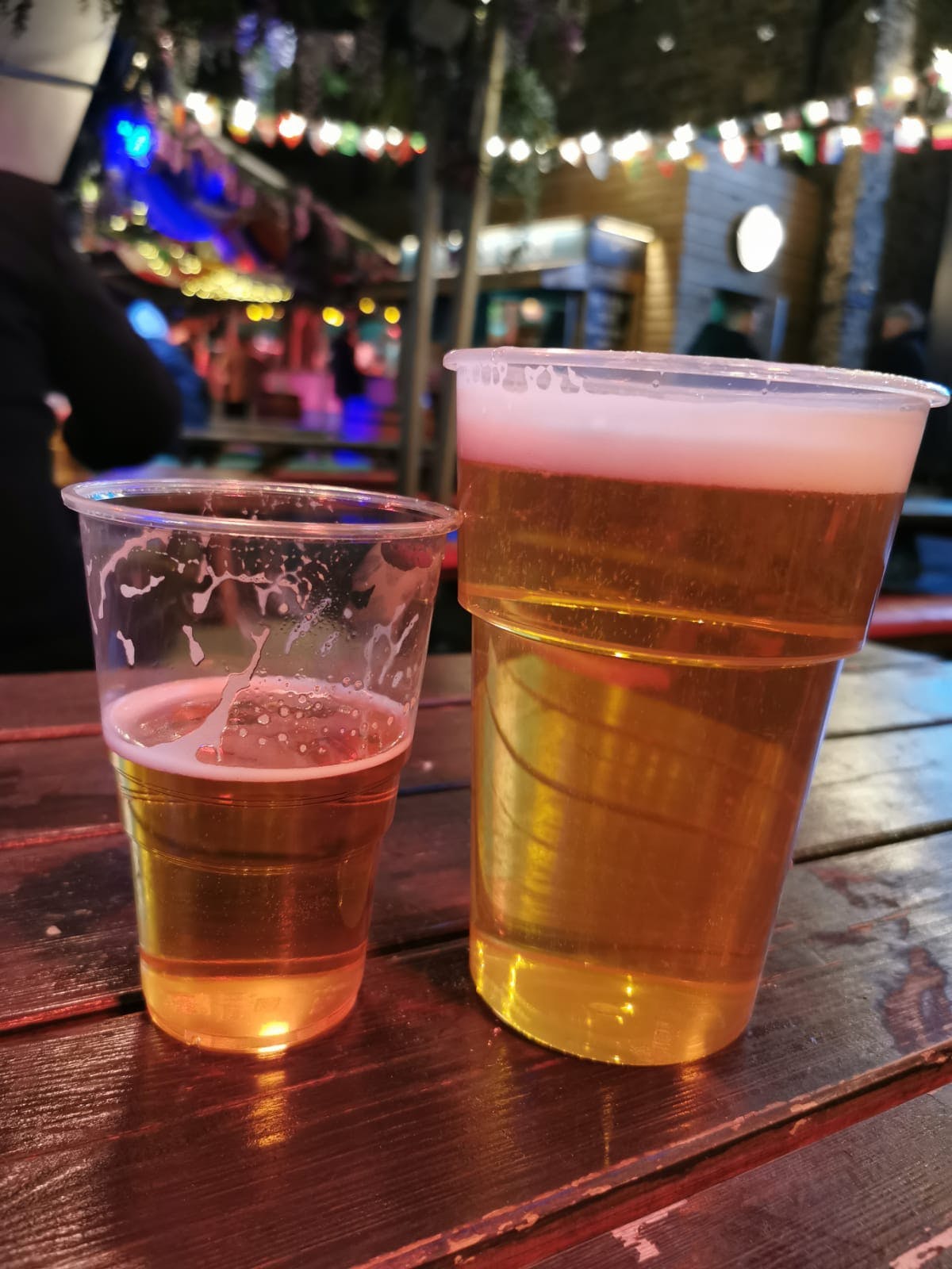 The Three Sisters Bar - >Joshua Reynolds</a>