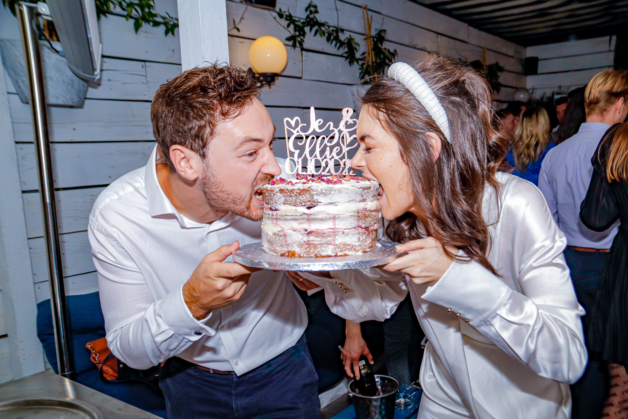 Bubba Oasis - 5ad57c6d-20b0-42f6-ba03-1be53685f48d.jpg