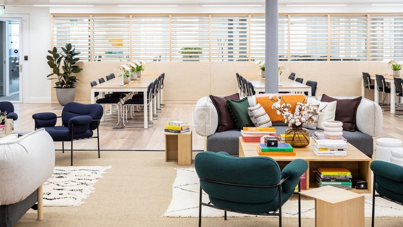 Modern meeting space in The Hanover Building, ideal for workshops and collaboration.