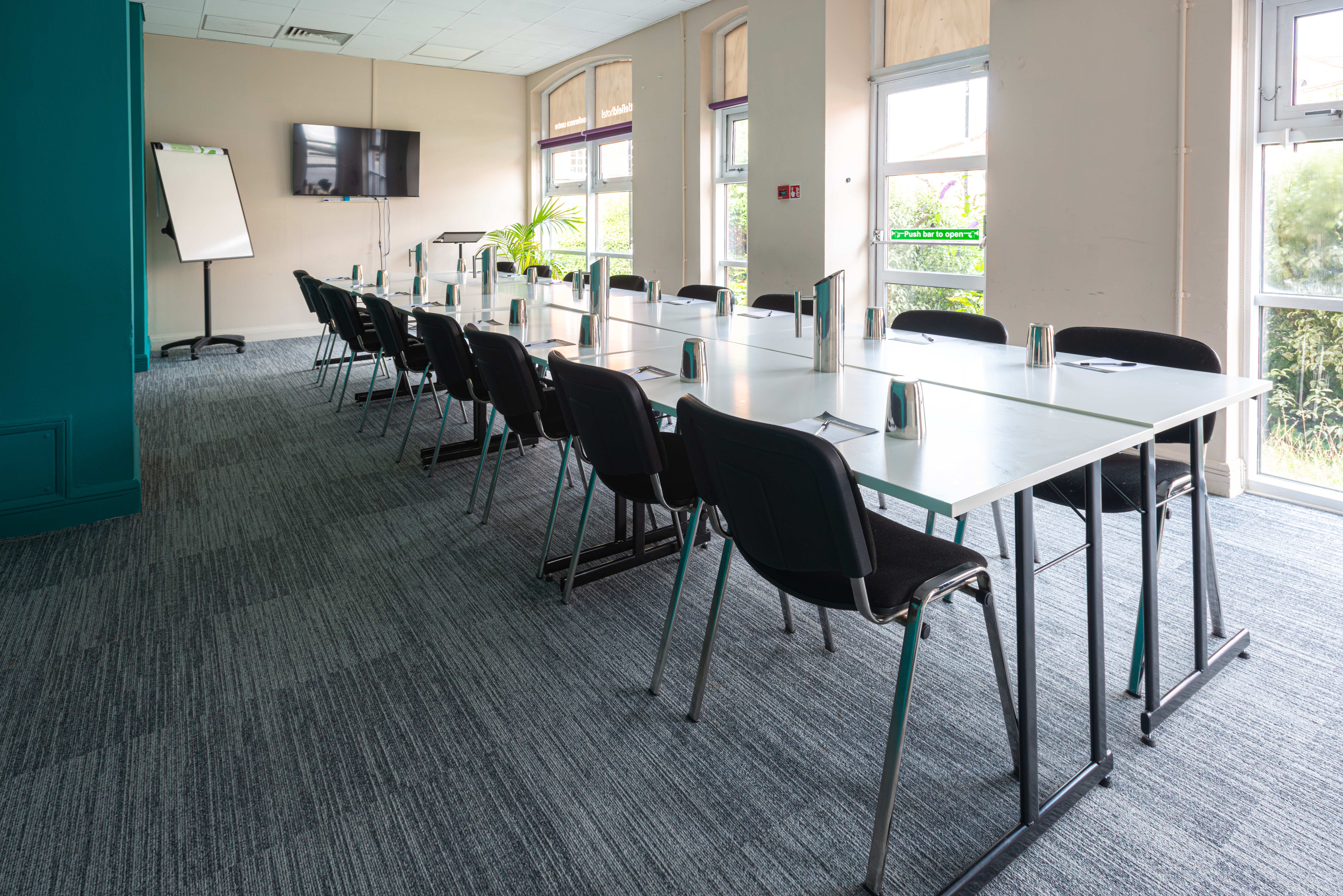 The Castlefield Hotel - image 1