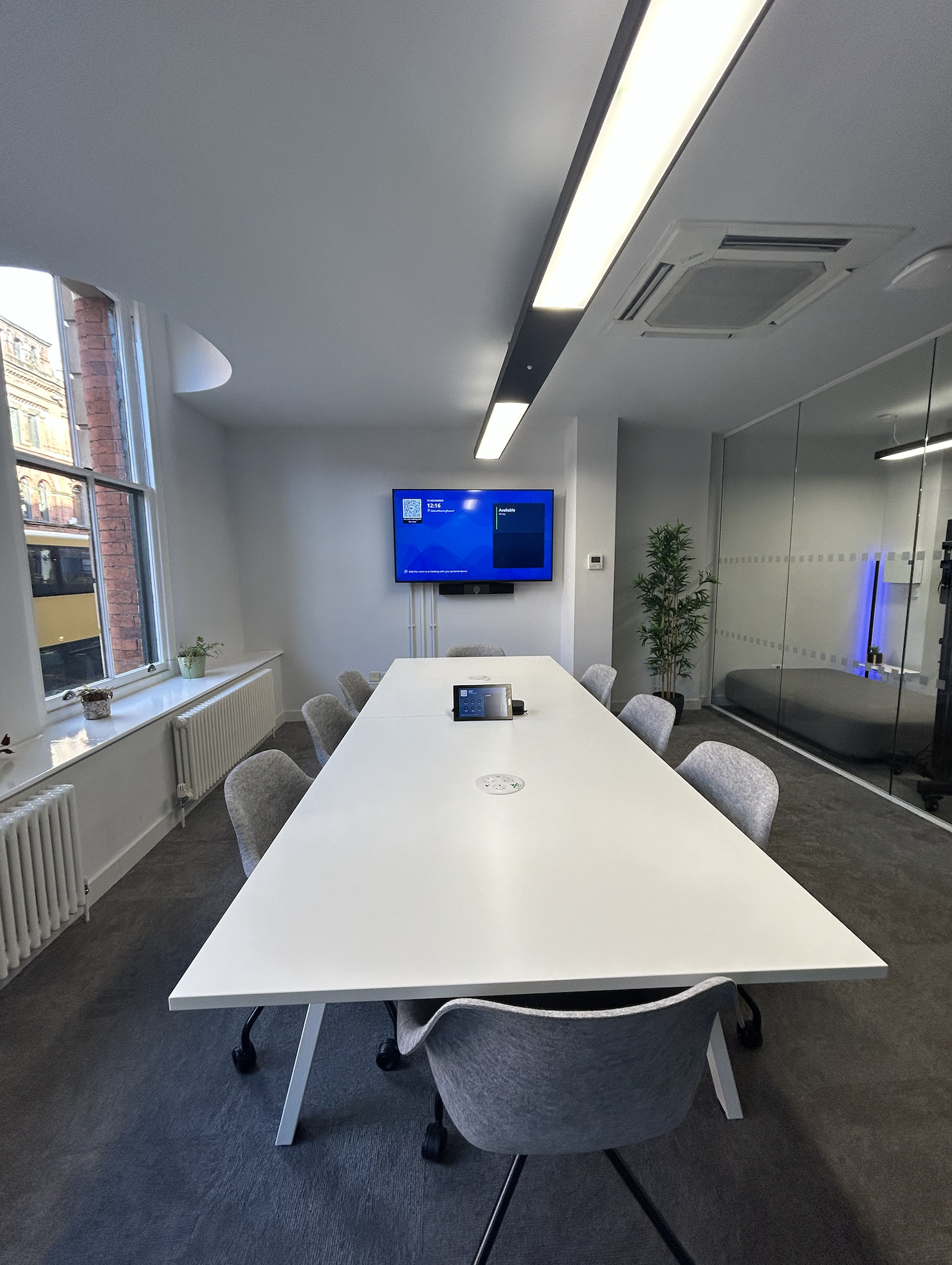 Meeting Room One - 0b605747-58b1-46af-9e36-898a8f14cbb6.png