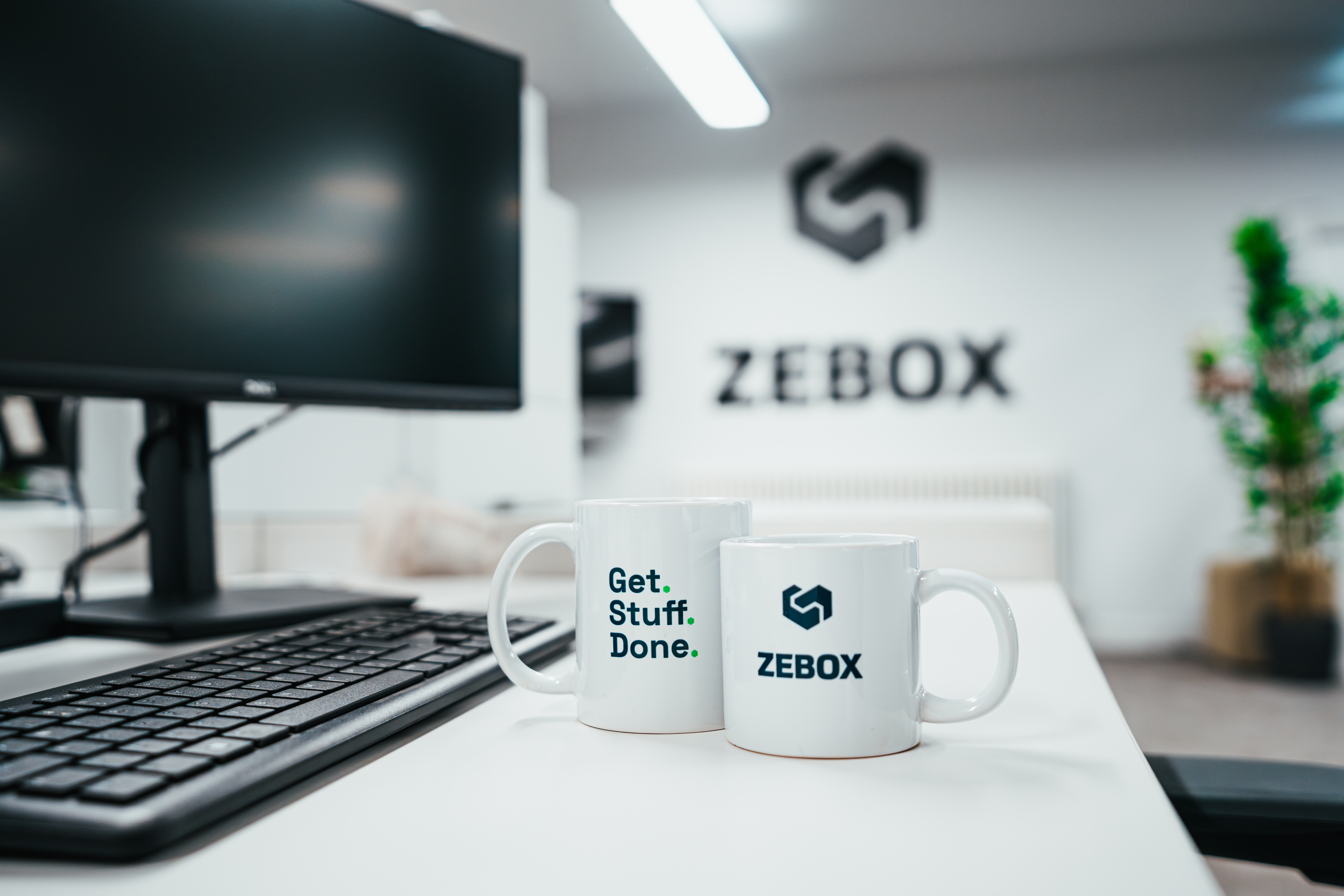 Flexible Desk - 1e5ee249-d7e6-4596-8fa8-9885e9a4d1be.jpg