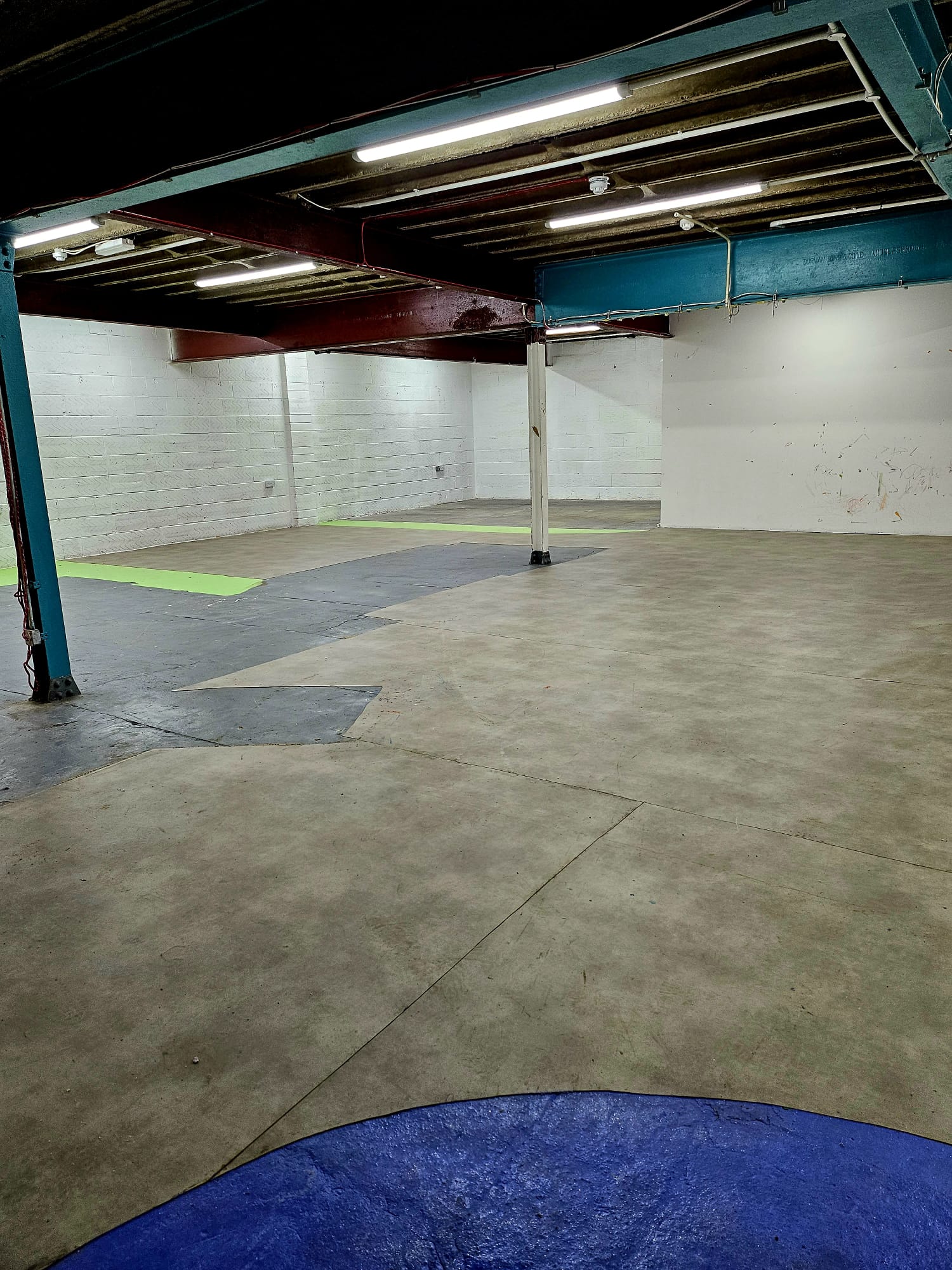 Spacious Warehouse Studio in Catford Mews for versatile events and gatherings.