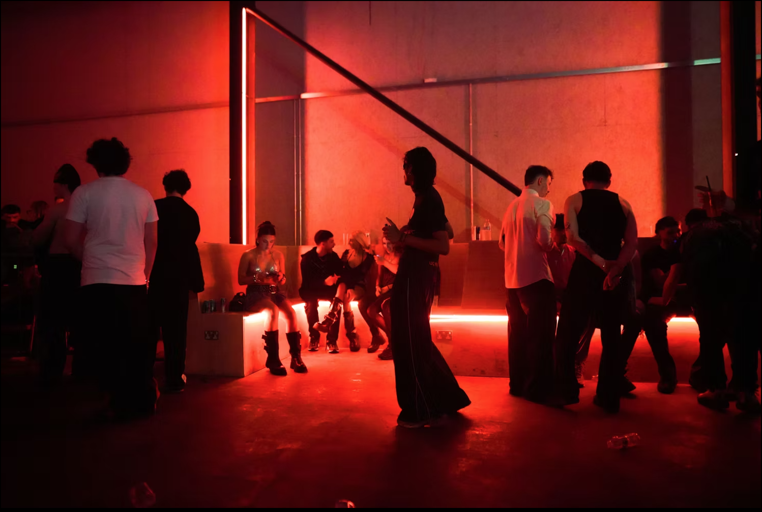 Distressed / Modern Warehouse in the heart of Manchester - image 9