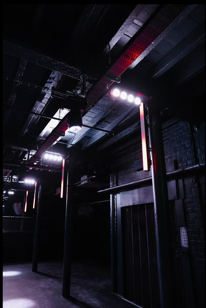 Distressed / Modern Warehouse in the heart of Manchester - image 5