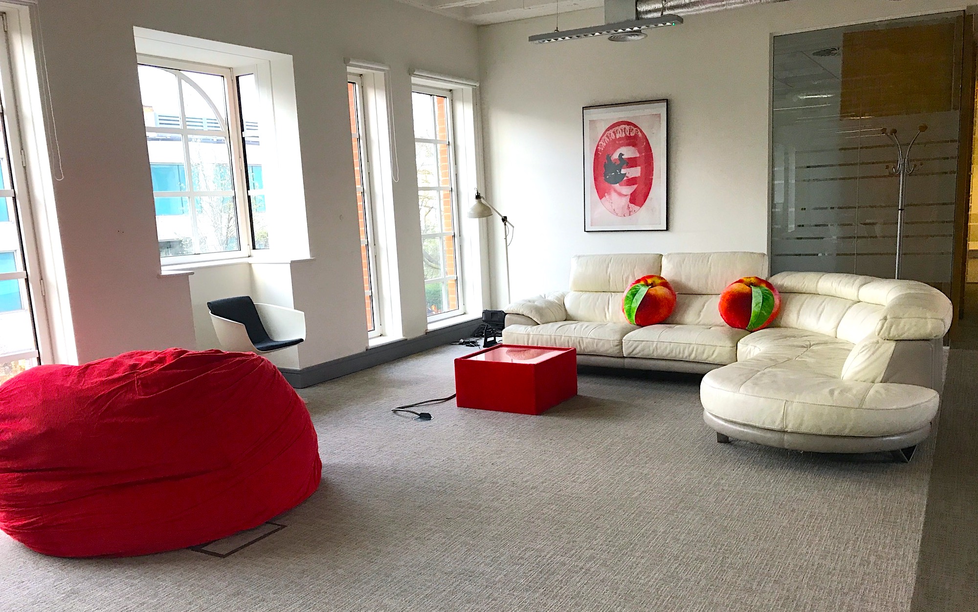 81 King's Road Event Space - th2f05qrkvn.JPG
