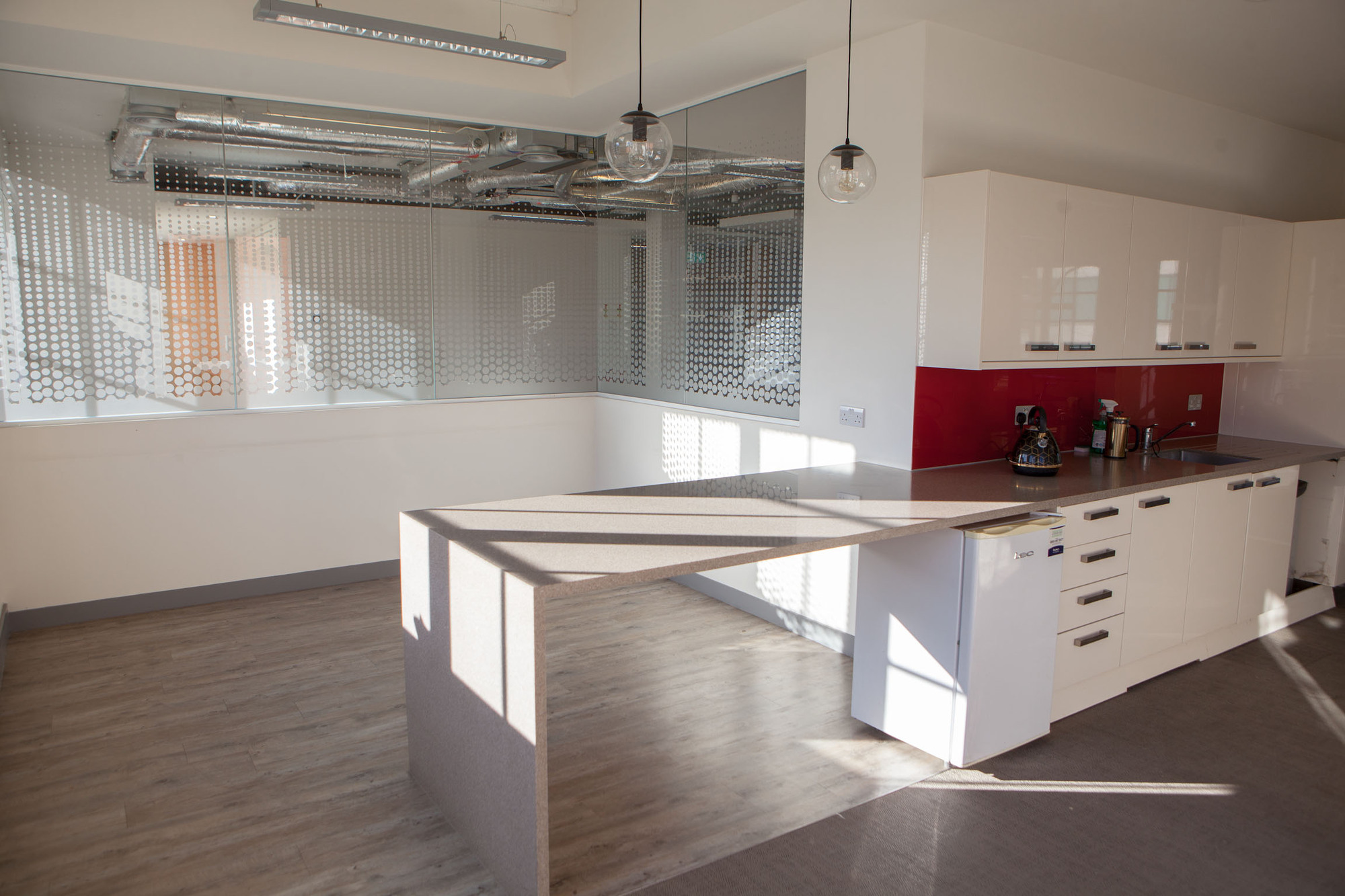 81 King's Road Event Space - umqzky1cted.jpg