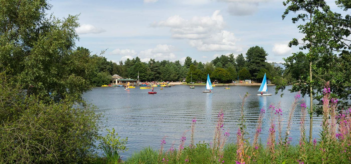 Grand Cascade water ride at Center Parcs, ideal for outdoor events and team-building.