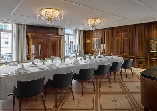 Elegant dining room at Mandarin Oriental Zurich, perfect for corporate meetings and events.