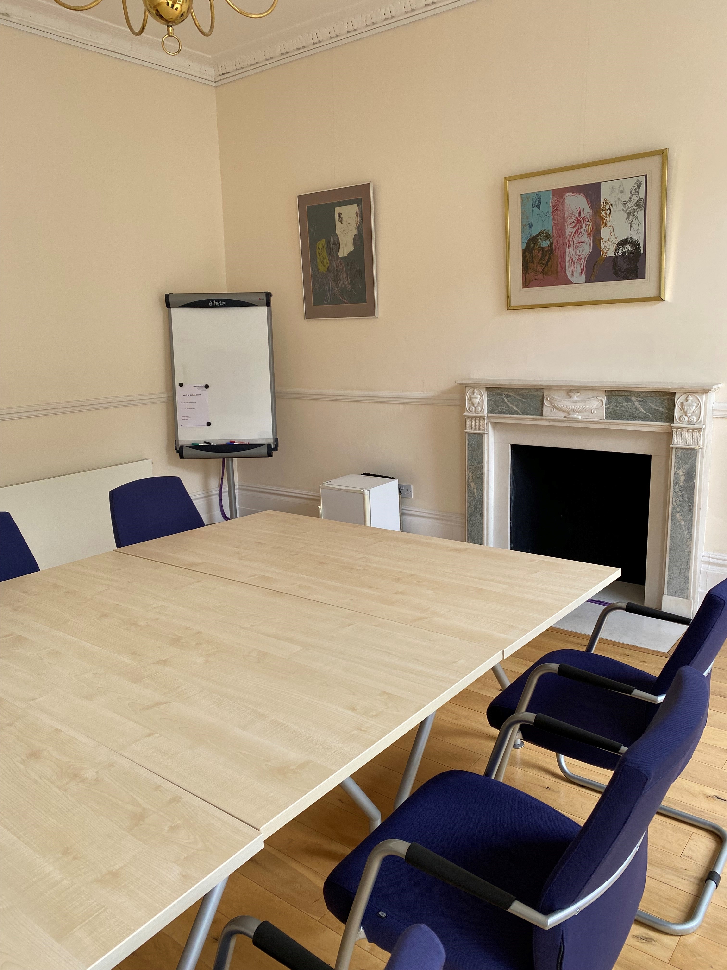  Meeting Room In Bloomsbury, Central London - image 6