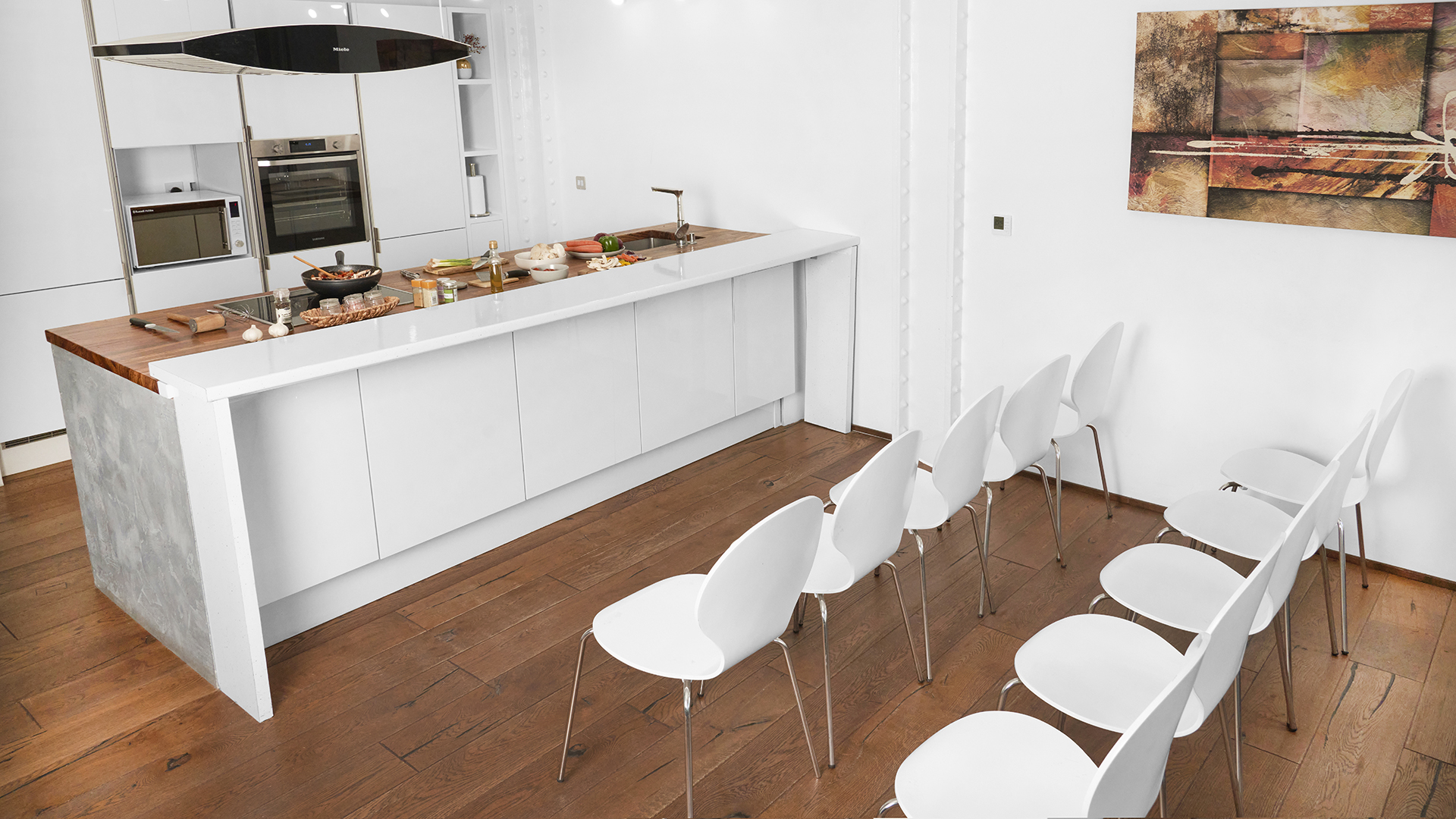 S1 Apartment Events - vvr0nyq0kuc.jpg