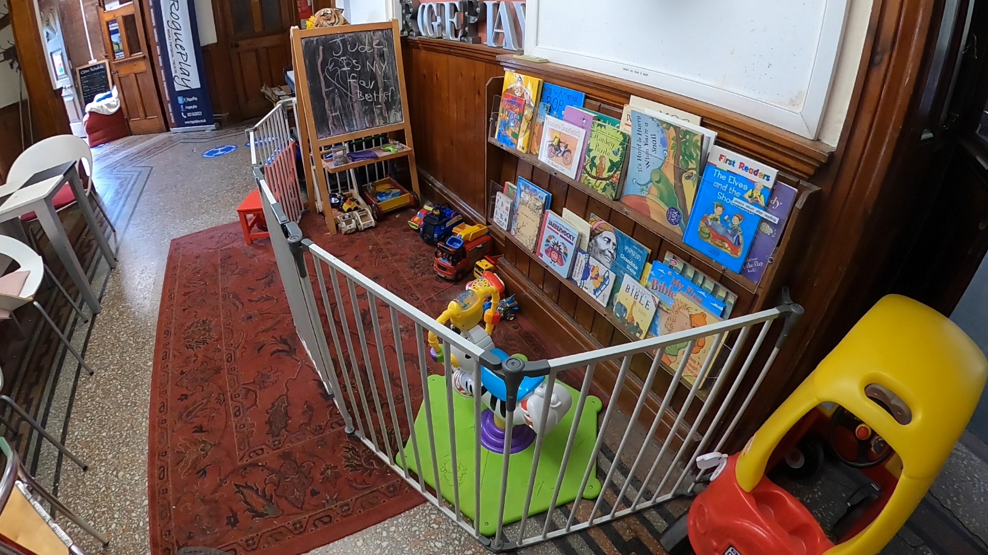 Whole Venue - xei1yxav1f0.jpeg