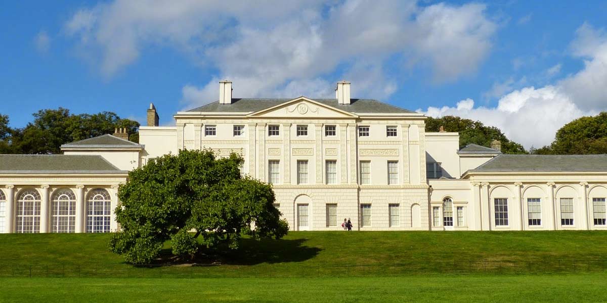 Kenwood House heritage architecture: luxury corporate retreat and incentive event venue.