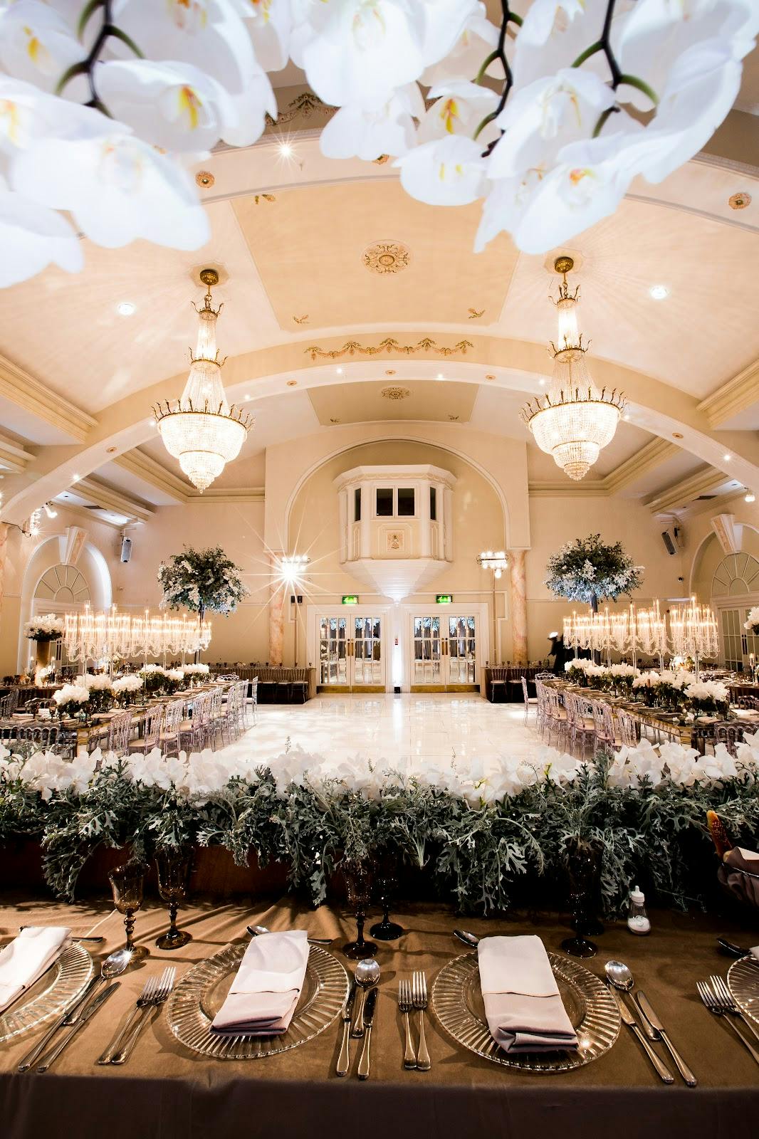 Elegant Emperor Suite with chandeliers, perfect for weddings and corporate events.