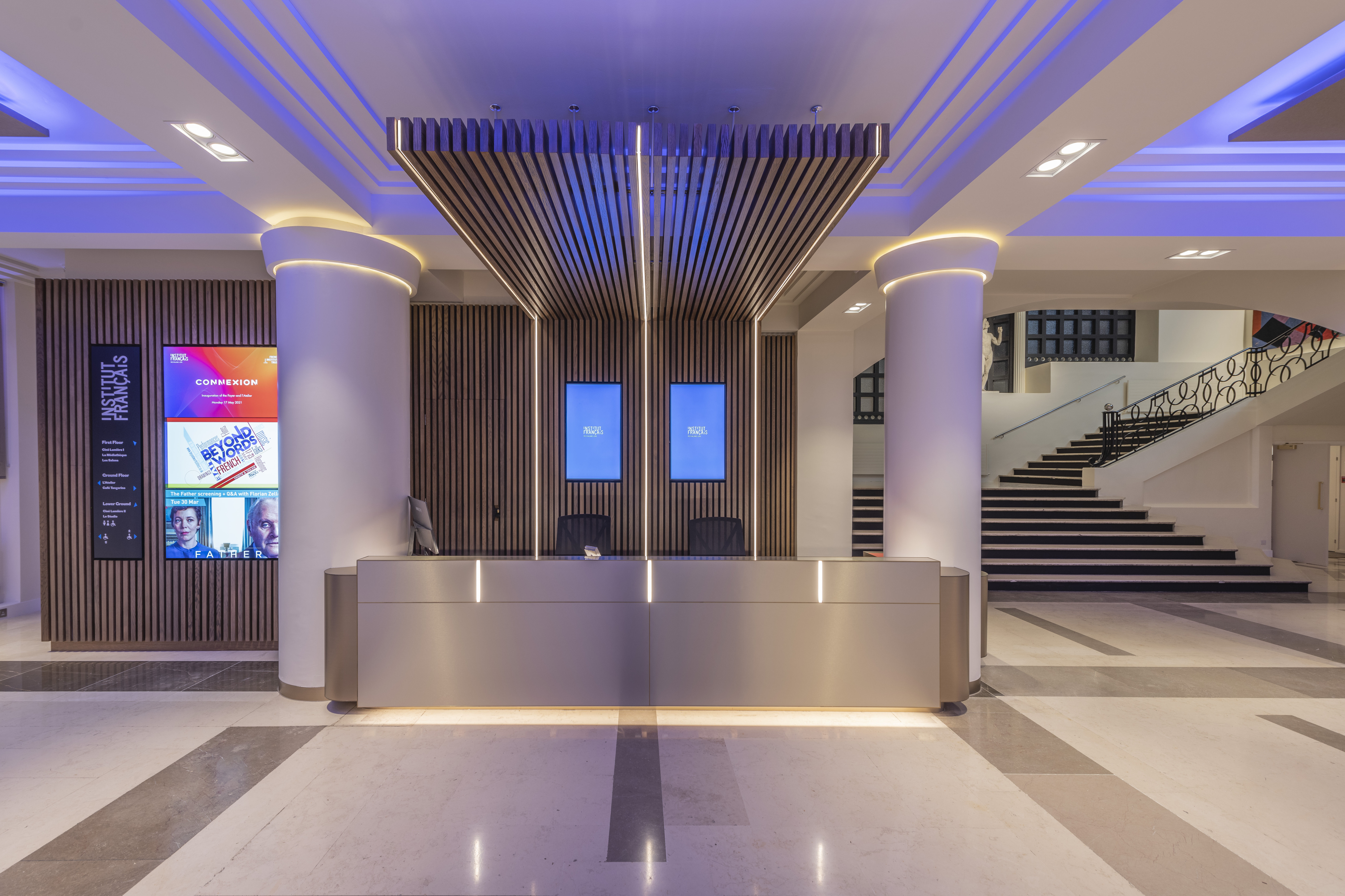 Le Foyer - Hall - d0uimvsoi5n.jpg