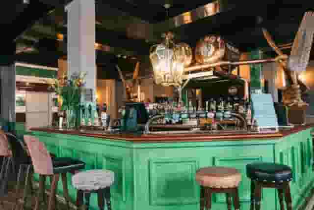 Azzurra Bar