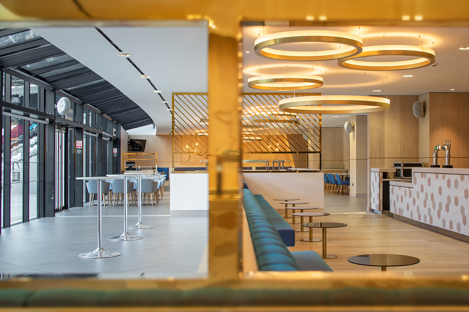 The Royal East - mnuy3sbw4pc.jpg