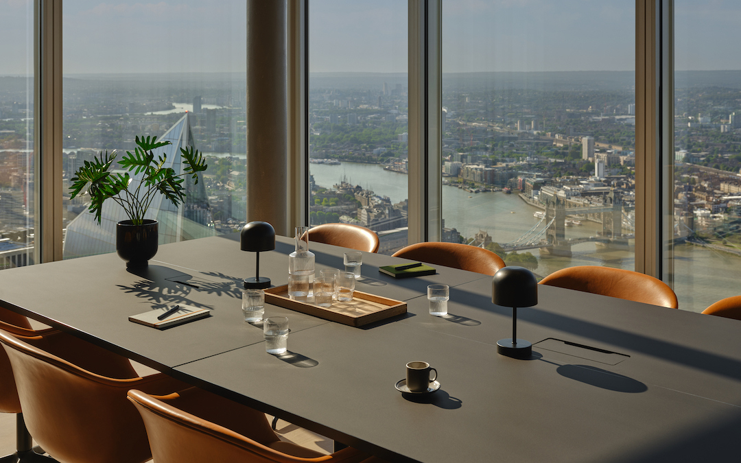 Modern meeting room at The Executive Suites, 8 Bishopsgate, ideal for corporate events.