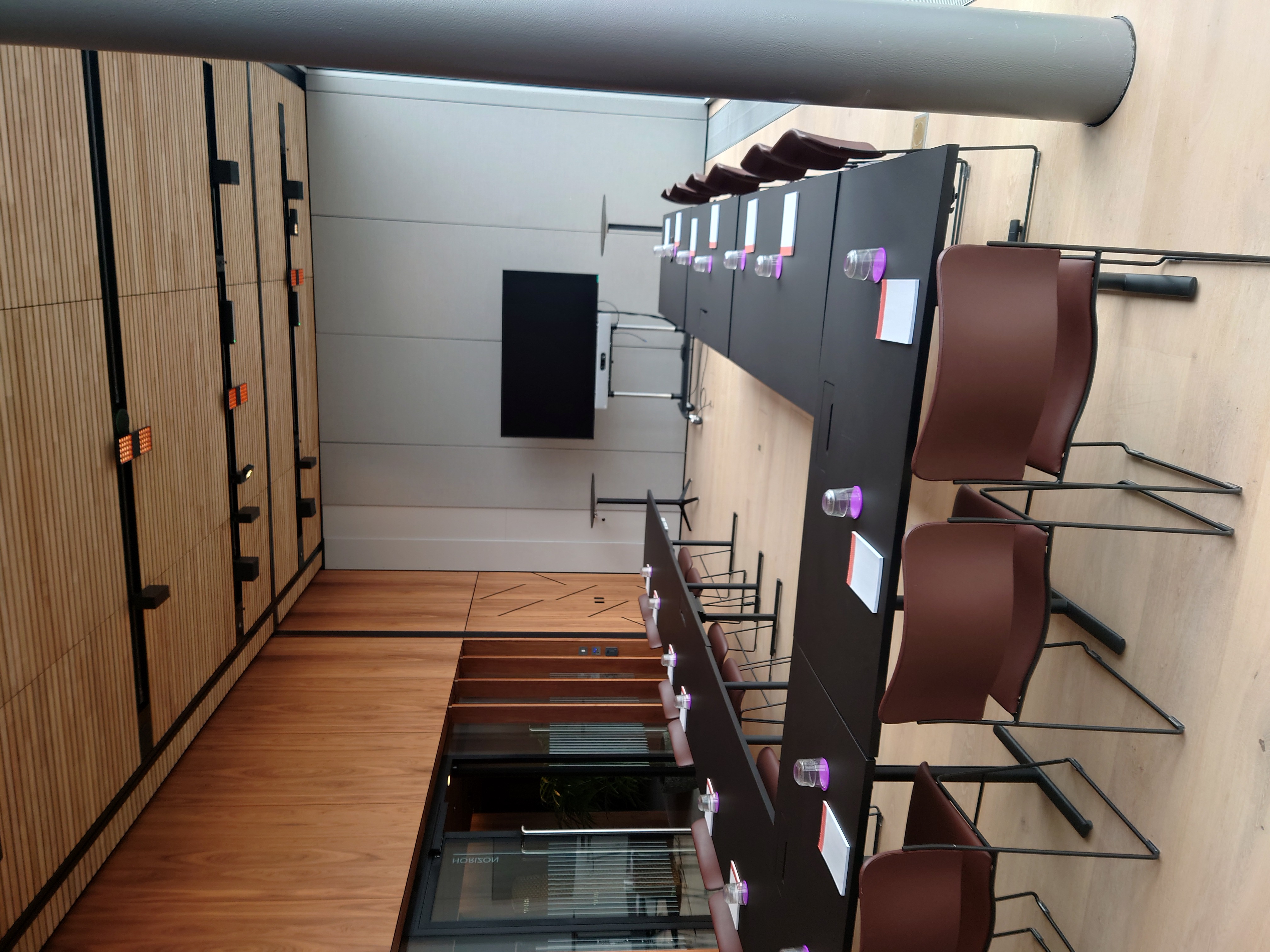 Meeting room at The Executive Suites, 8 Bishopsgate, ideal for corporate events and presentations.